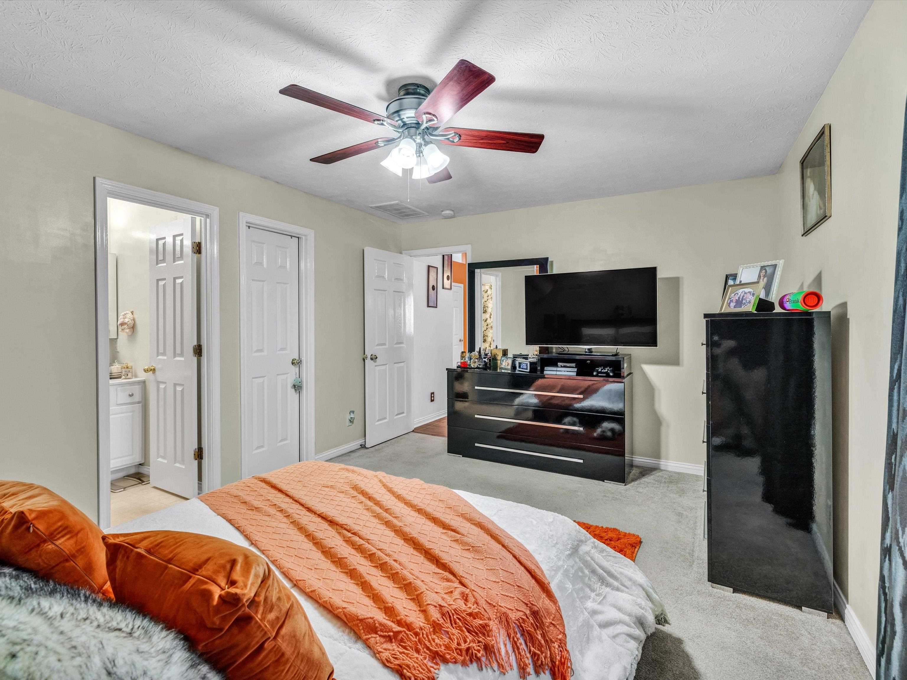 3624 Legacy Run, Owensboro, Kentucky 42301, 3 Bedrooms Bedrooms, ,2 BathroomsBathrooms,Single Family Residence,For Sale,Legacy Run,88501