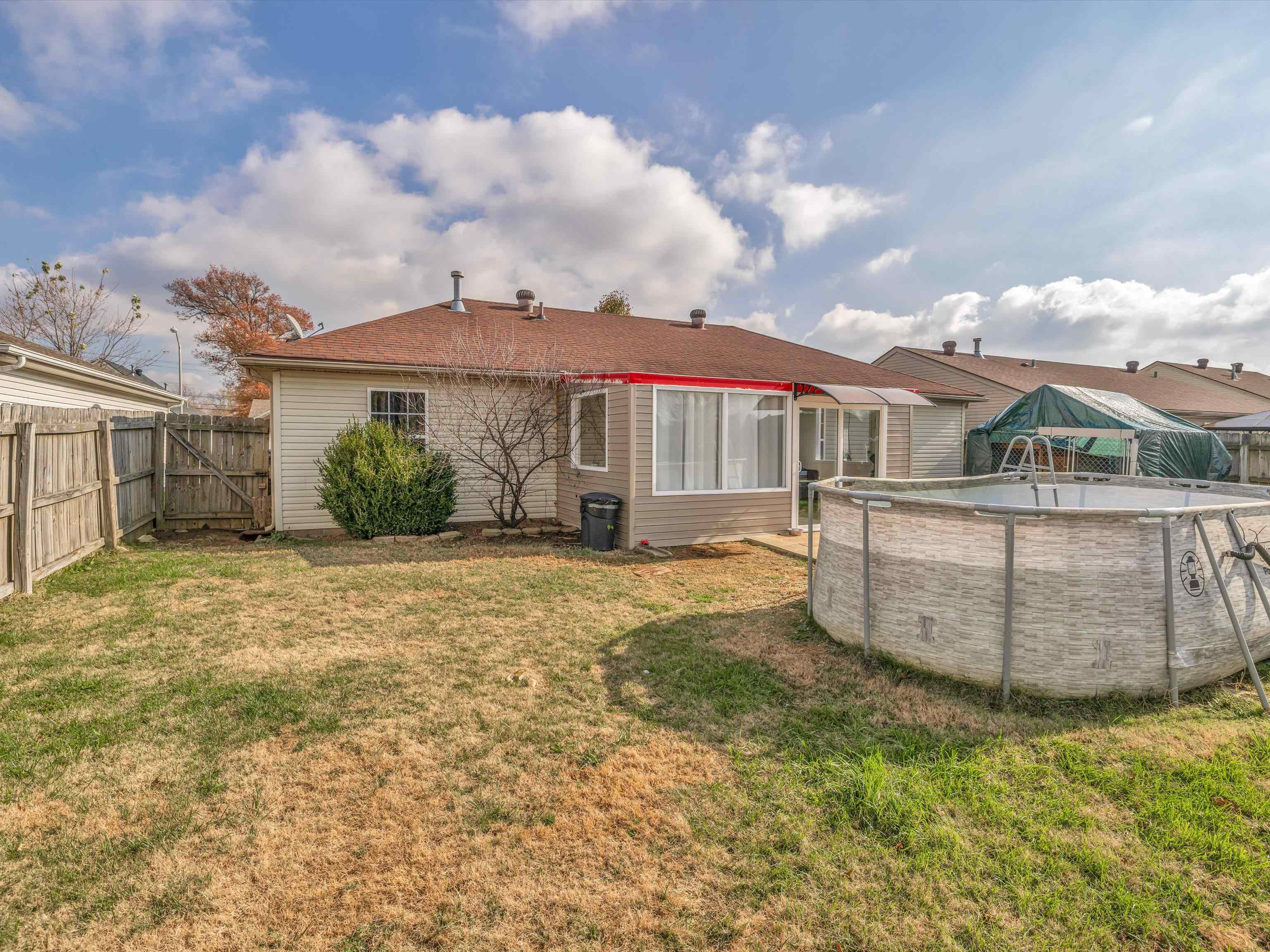 3624 Legacy Run, Owensboro, Kentucky 42301, 3 Bedrooms Bedrooms, ,2 BathroomsBathrooms,Single Family Residence,For Sale,Legacy Run,88501