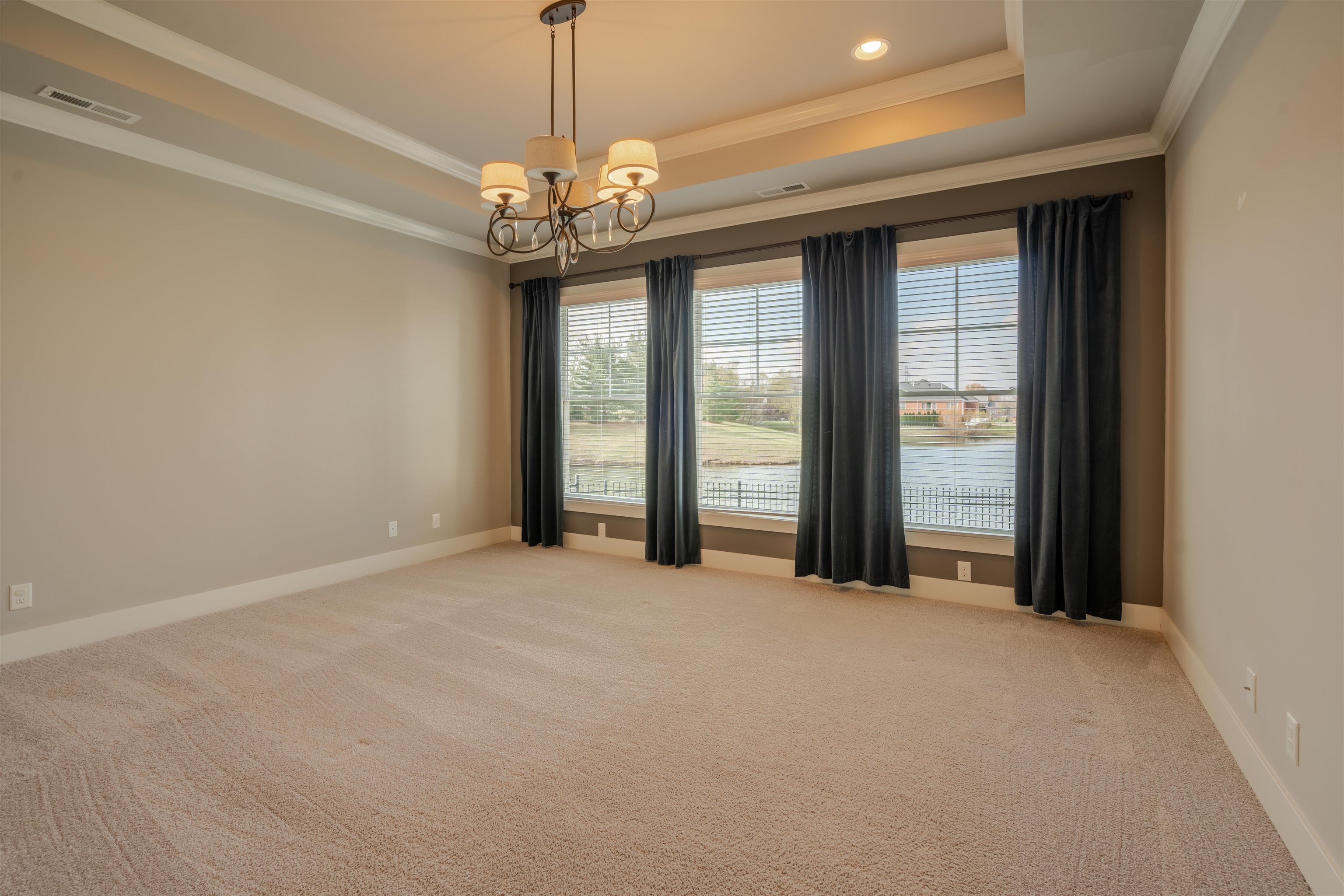 3152 Spring Ridge Parkway, Owensboro, Kentucky 42303, 4 Bedrooms Bedrooms, ,2 BathroomsBathrooms,Single Family Residence,For Sale,Spring Ridge Parkway,88504