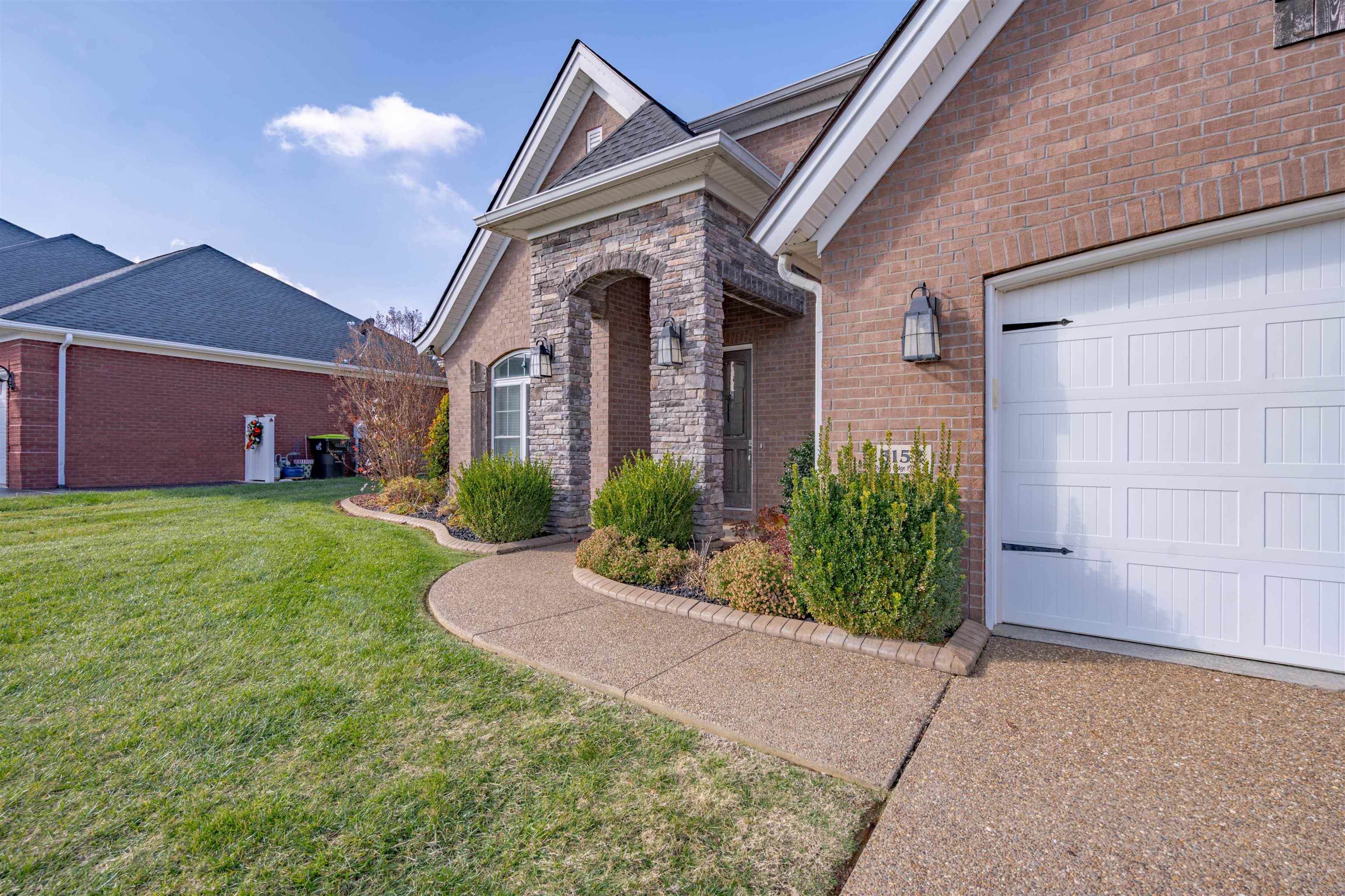 3152 Spring Ridge Parkway, Owensboro, Kentucky 42303, 4 Bedrooms Bedrooms, ,2 BathroomsBathrooms,Single Family Residence,For Sale,Spring Ridge Parkway,88504