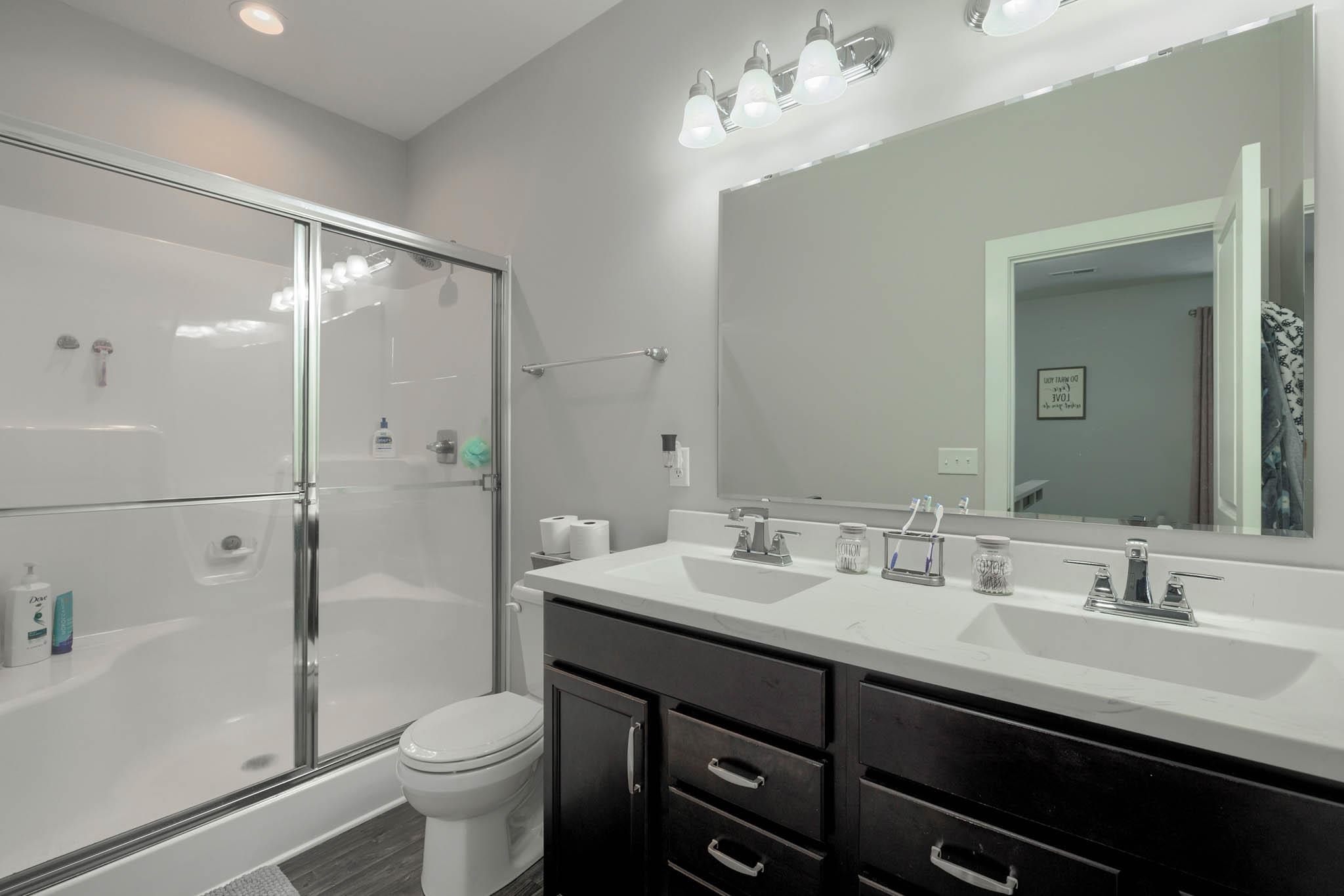 6479 Valley Brook Trace, Utica, Kentucky 42376, 3 Bedrooms Bedrooms, ,2 BathroomsBathrooms,Single Family Residence,For Sale,Valley Brook Trace,88508