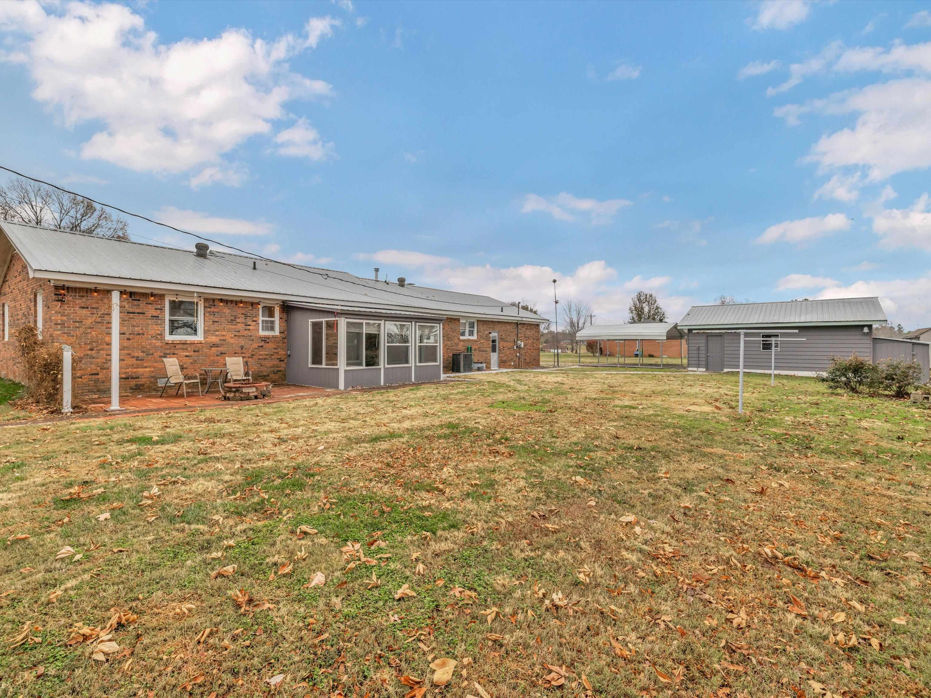 12930 Hwy 231, Utica, Kentucky 42376, 3 Bedrooms Bedrooms, ,2 BathroomsBathrooms,Single Family Residence,For Sale,Hwy 231,88509