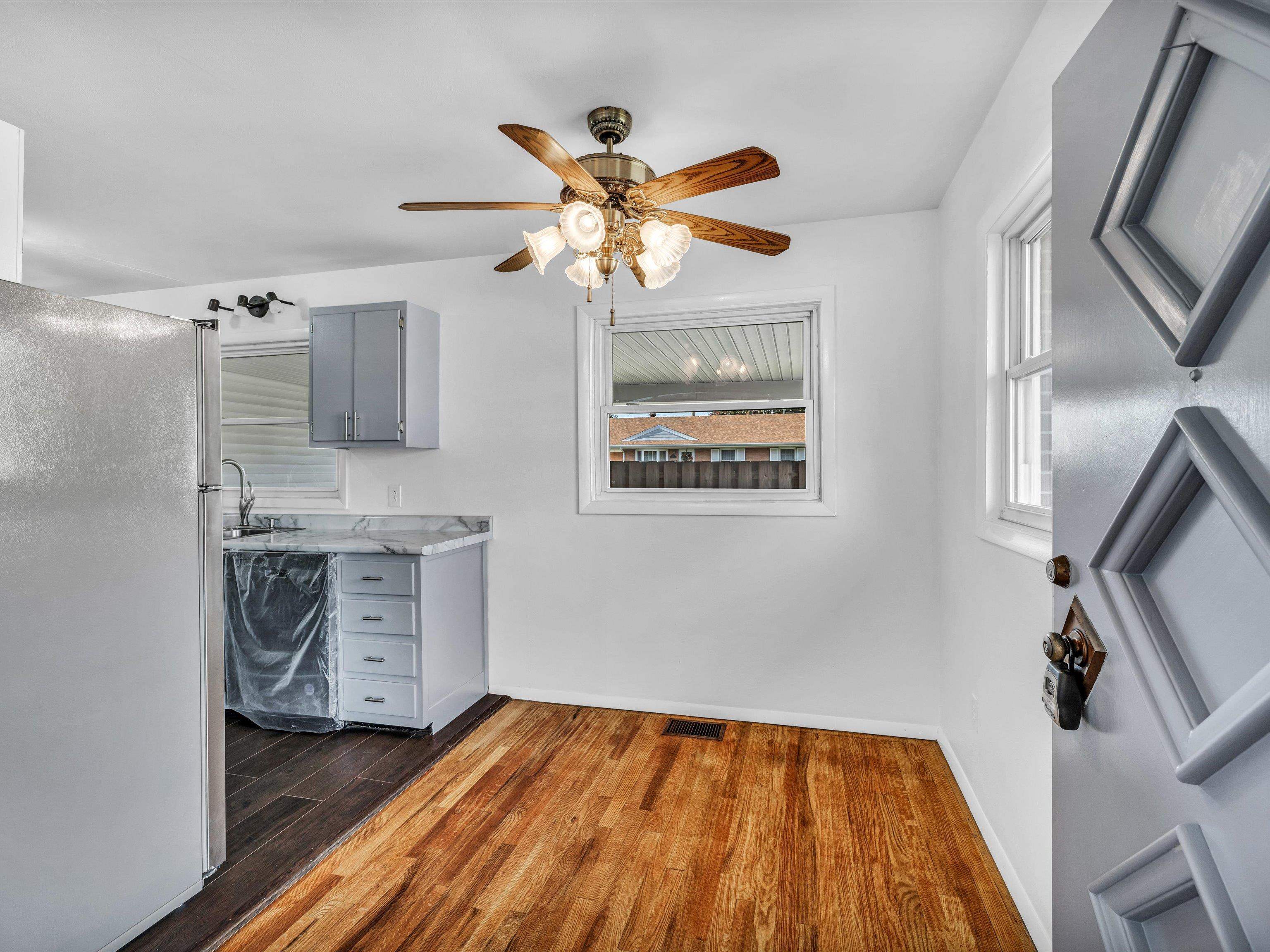 330 Byron Court, Owensboro, Kentucky 42303, 3 Bedrooms Bedrooms, ,1 BathroomBathrooms,Single Family Residence,For Sale,Byron Court,88512