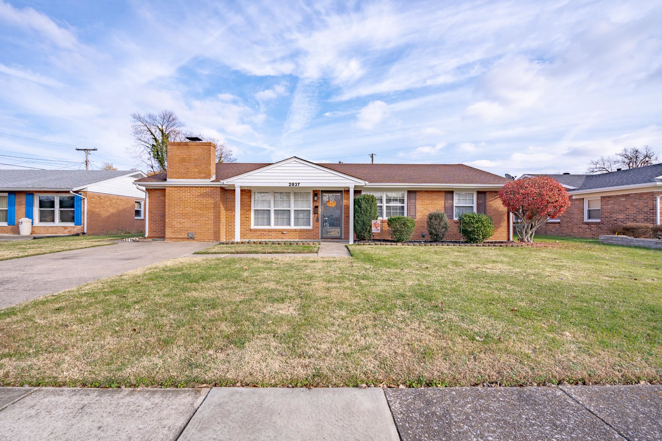 2837 Christie Place, Owensboro, Kentucky 42301, 3 Bedrooms Bedrooms, ,2 BathroomsBathrooms,Single Family Residence,For Sale,Christie Place,88515