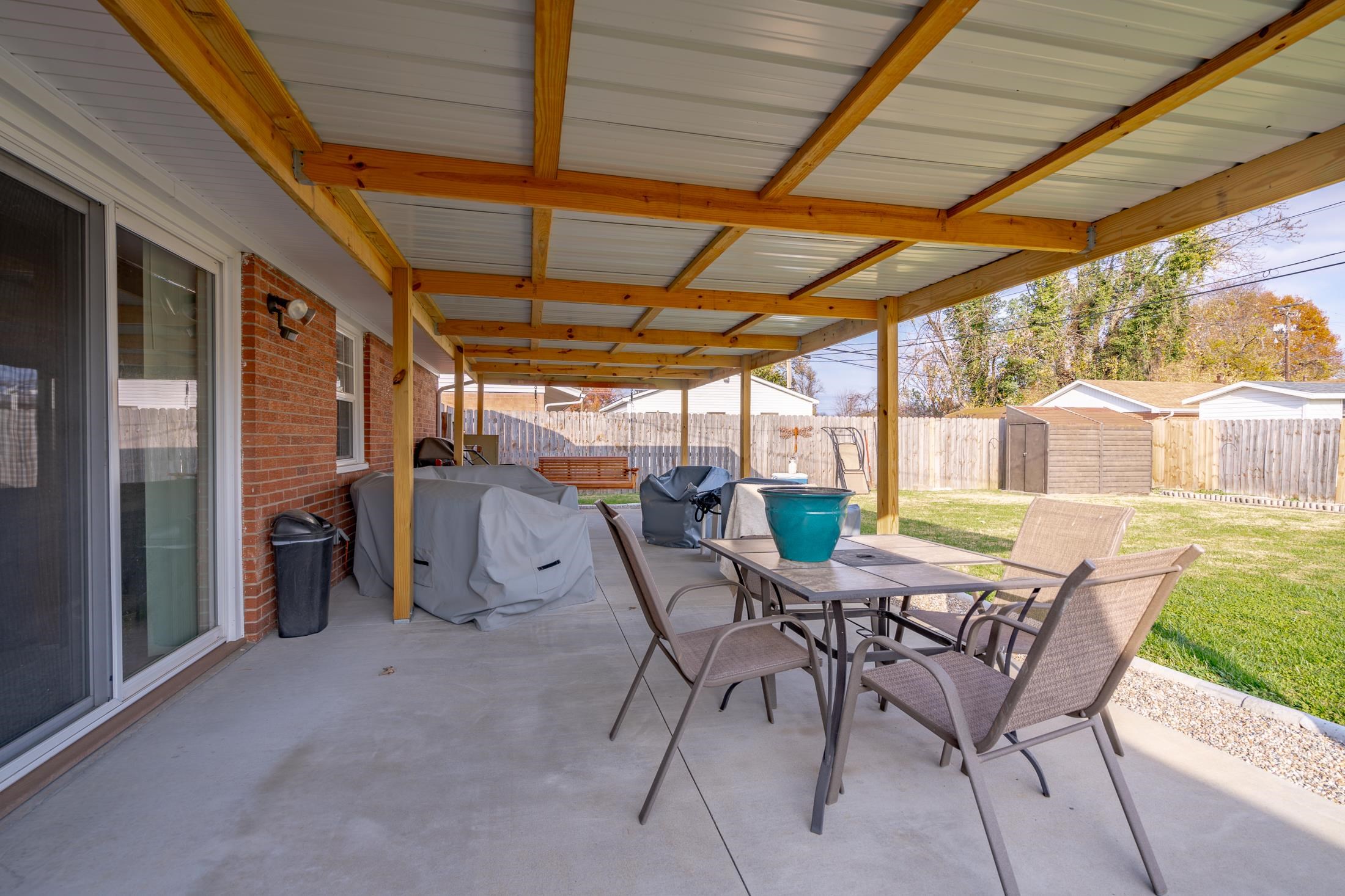 2837 Christie Place, Owensboro, Kentucky 42301, 3 Bedrooms Bedrooms, ,2 BathroomsBathrooms,Single Family Residence,For Sale,Christie Place,88515