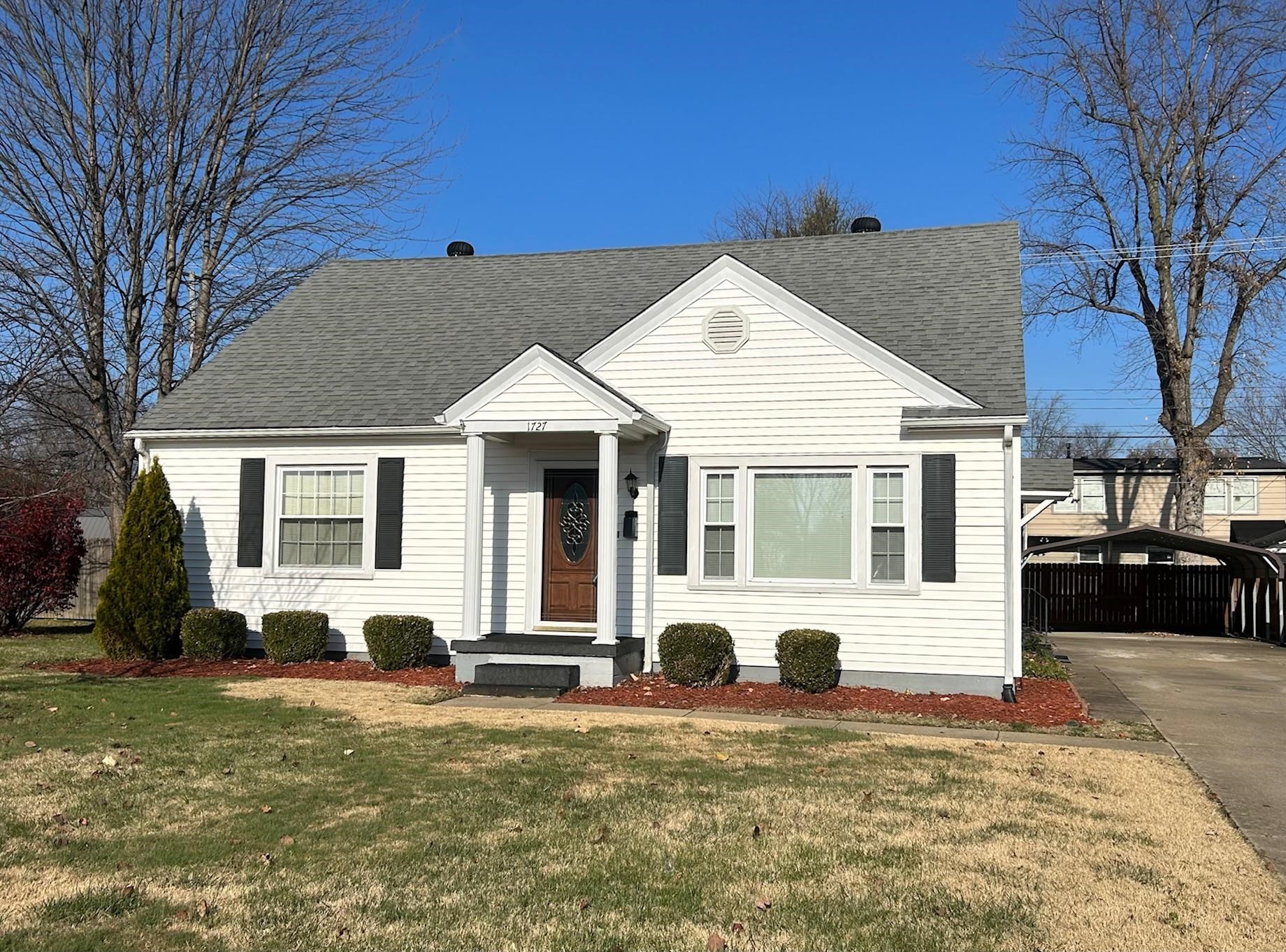 1727 Hill Ave, Owensboro, Kentucky 42301, 4 Bedrooms Bedrooms, ,2 BathroomsBathrooms,Single Family Residence,For Sale,Hill Ave,88522