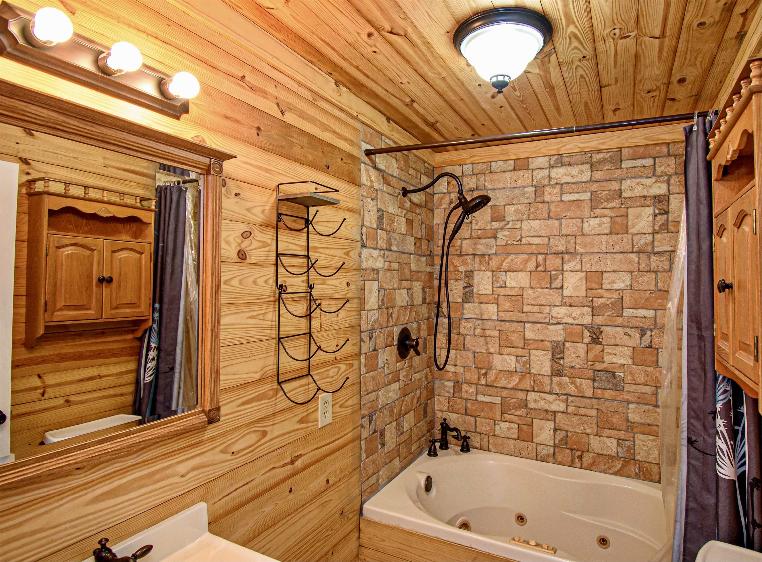 265 Bradley Sisk Road, Madisonville, Kentucky 42431, 3 Bedrooms Bedrooms, ,2 BathroomsBathrooms,Single Family Residence,For Sale,Bradley Sisk Road,88523