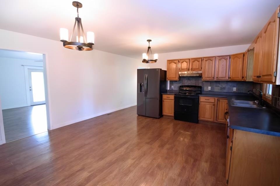 265 Bradley Sisk Road, Madisonville, Kentucky 42431, 3 Bedrooms Bedrooms, ,2 BathroomsBathrooms,Single Family Residence,For Sale,Bradley Sisk Road,88523