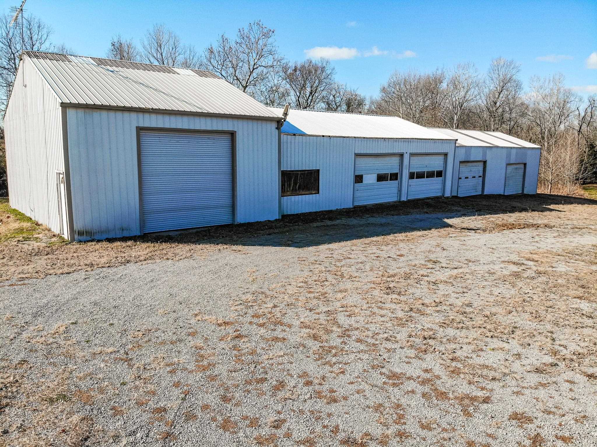 333 Cary Road, Greenville, Kentucky 42345, 3 Bedrooms Bedrooms, ,2 BathroomsBathrooms,Single Family Residence,For Sale,Cary Road,88524