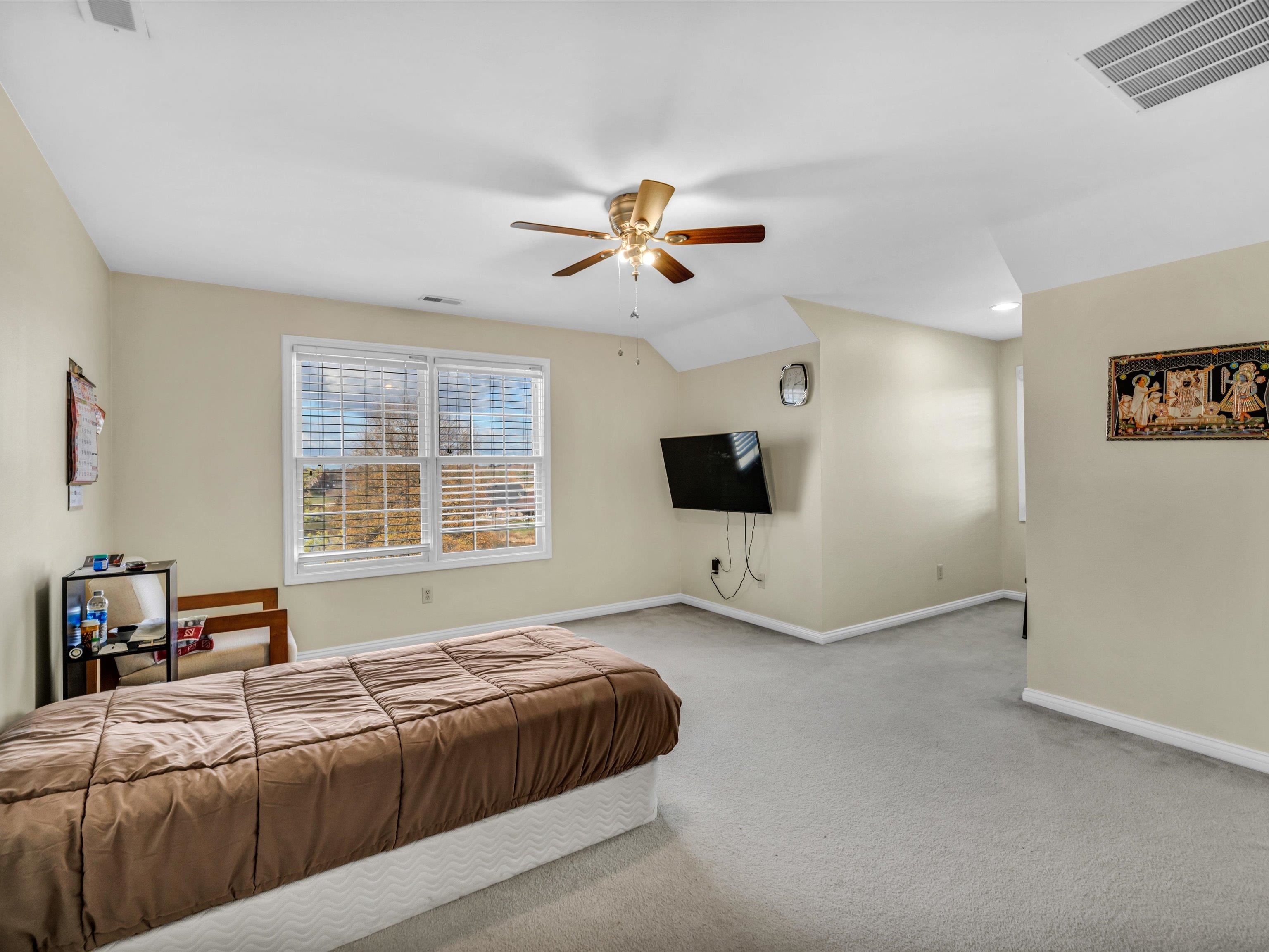 4549 Oakhurst Bend, Owensboro, Kentucky 42303, 4 Bedrooms Bedrooms, ,3 BathroomsBathrooms,Single Family Residence,For Sale,Oakhurst Bend,88529