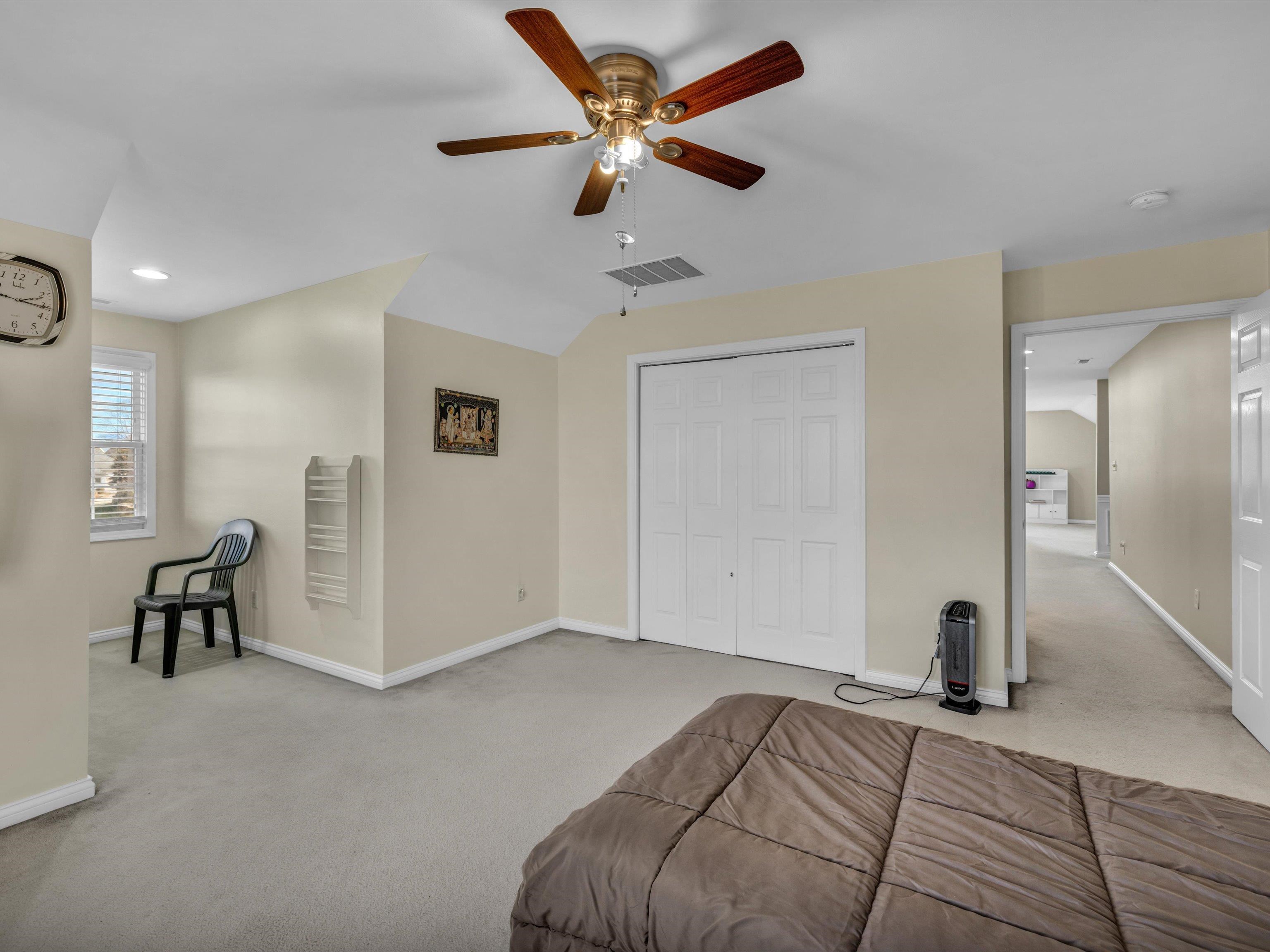 4549 Oakhurst Bend, Owensboro, Kentucky 42303, 4 Bedrooms Bedrooms, ,3 BathroomsBathrooms,Single Family Residence,For Sale,Oakhurst Bend,88529
