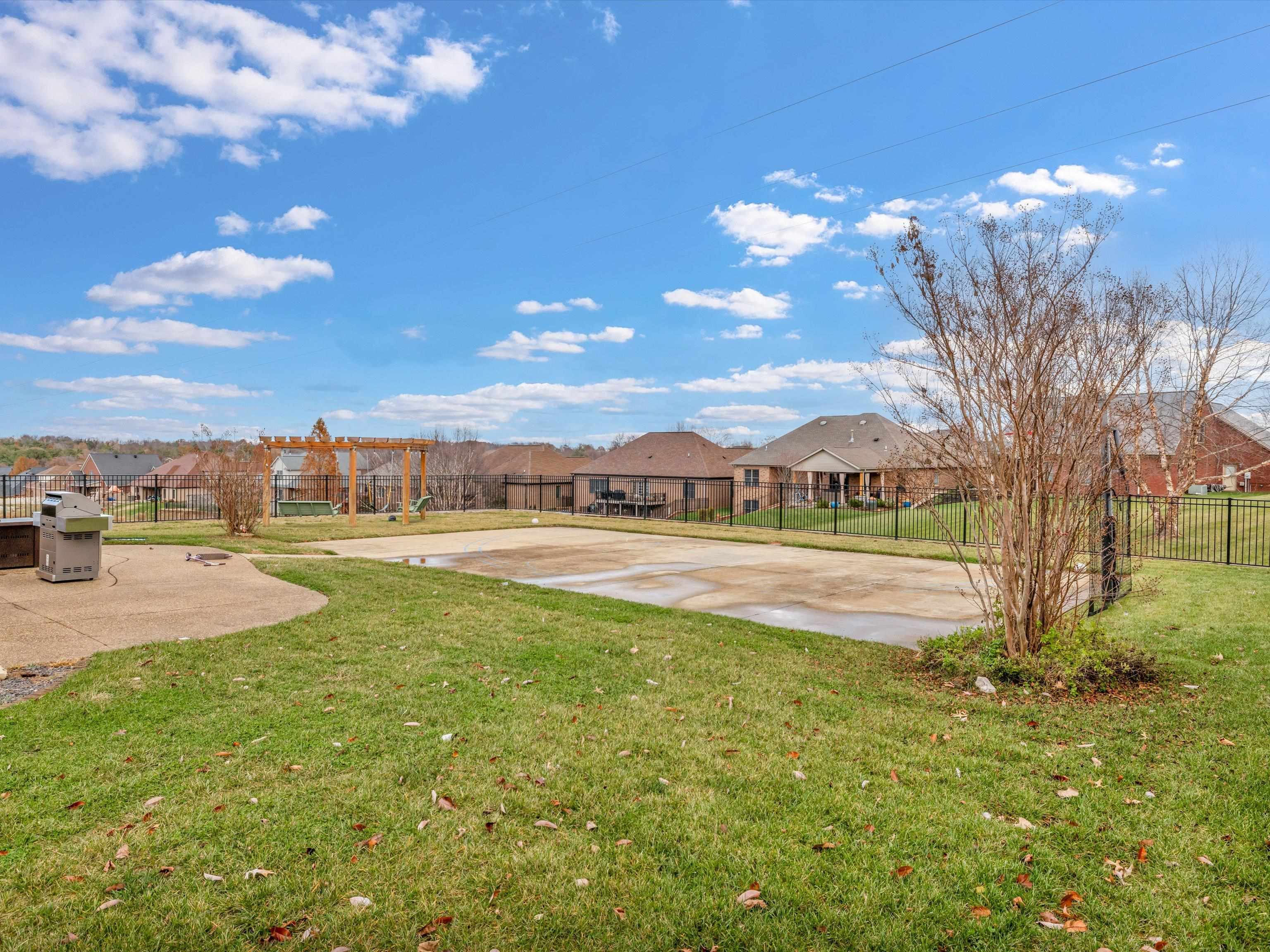 4549 Oakhurst Bend, Owensboro, Kentucky 42303, 4 Bedrooms Bedrooms, ,3 BathroomsBathrooms,Single Family Residence,For Sale,Oakhurst Bend,88529