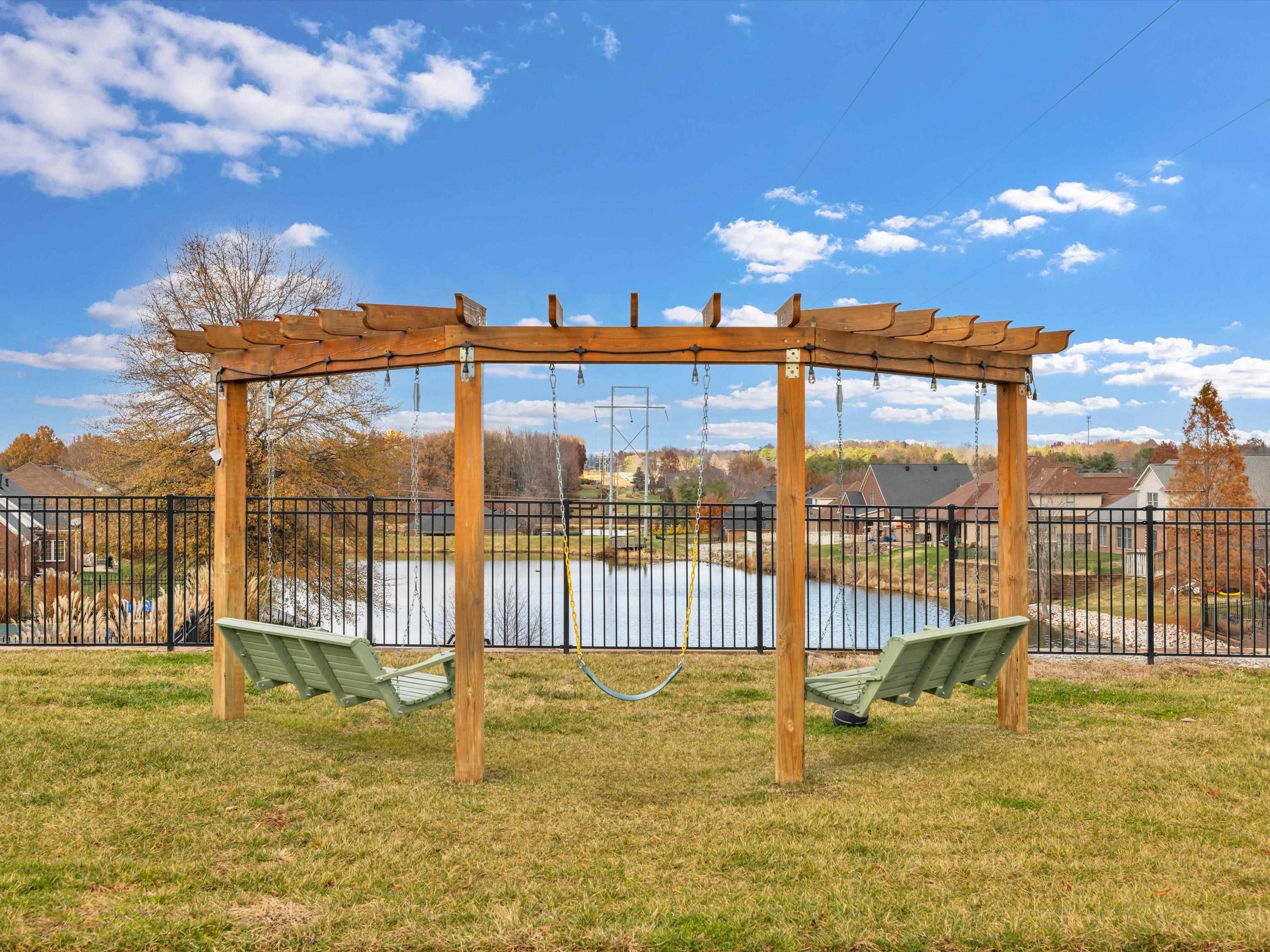 4549 Oakhurst Bend, Owensboro, Kentucky 42303, 4 Bedrooms Bedrooms, ,3 BathroomsBathrooms,Single Family Residence,For Sale,Oakhurst Bend,88529