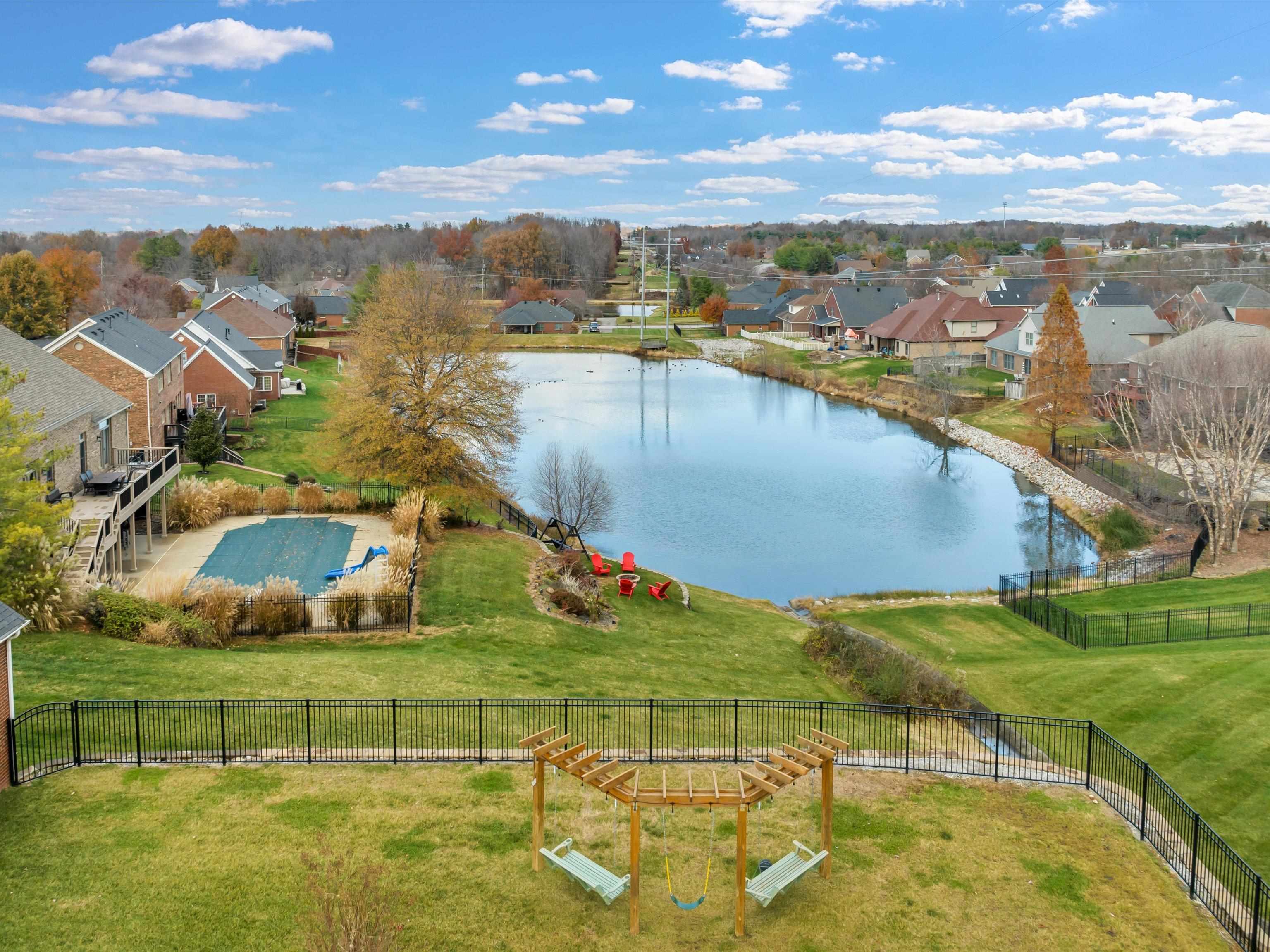 4549 Oakhurst Bend, Owensboro, Kentucky 42303, 4 Bedrooms Bedrooms, ,3 BathroomsBathrooms,Single Family Residence,For Sale,Oakhurst Bend,88529
