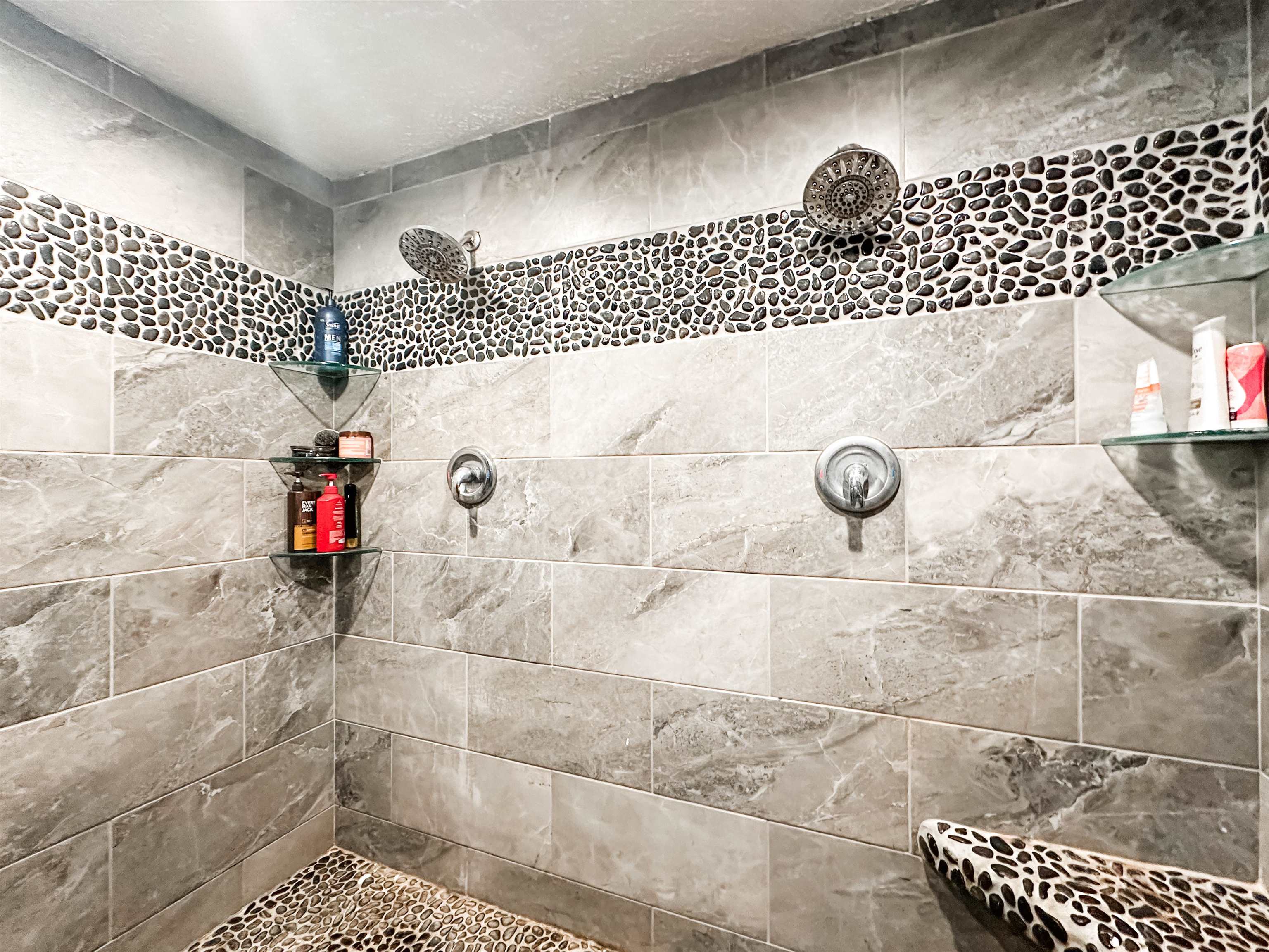 1121 Woodmere Ln, Owensboro, Kentucky 42303, 5 Bedrooms Bedrooms, ,2 BathroomsBathrooms,Single Family Residence,For Sale,Woodmere Ln,88531