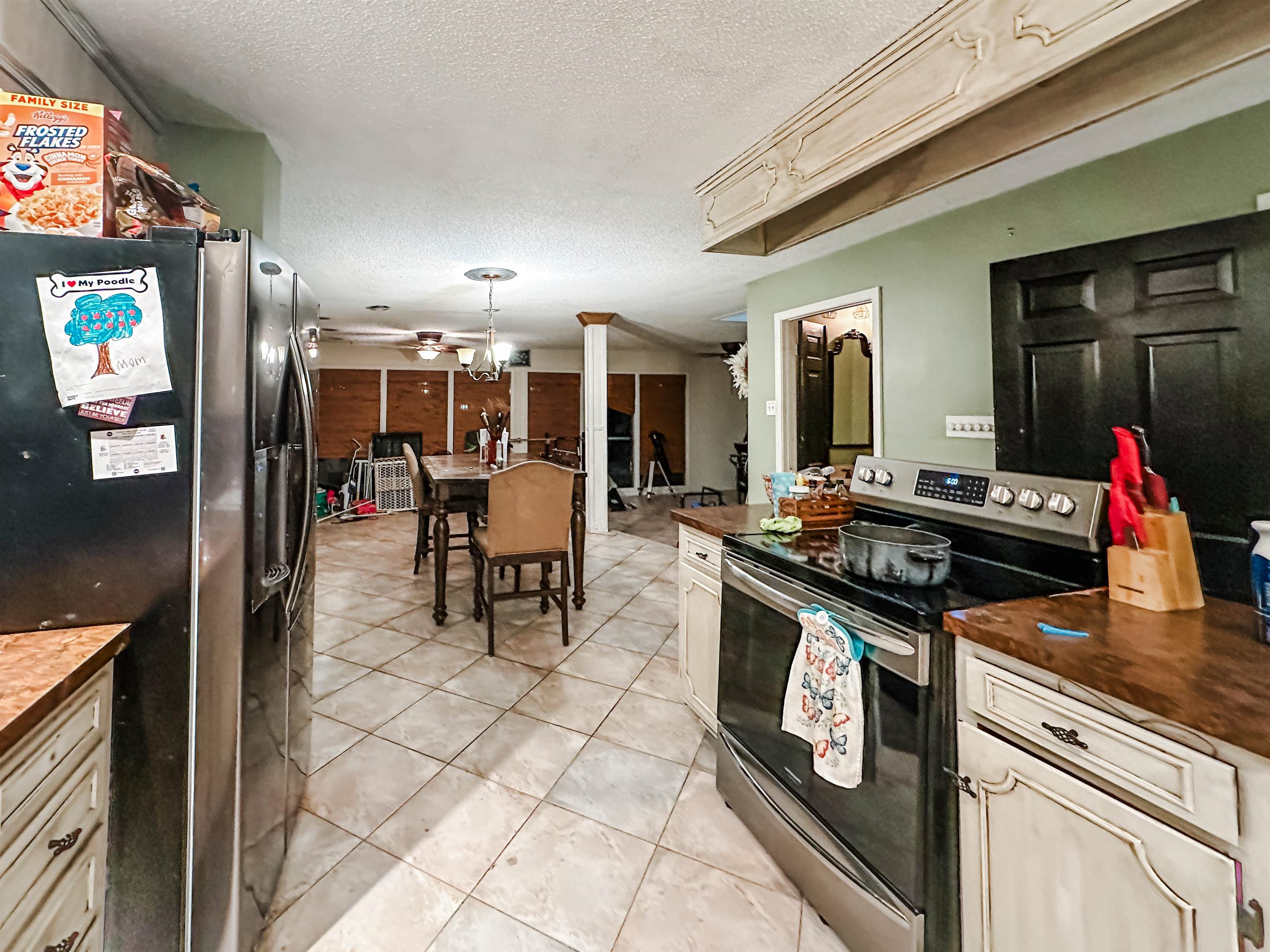 1121 Woodmere Ln, Owensboro, Kentucky 42303, 5 Bedrooms Bedrooms, ,2 BathroomsBathrooms,Single Family Residence,For Sale,Woodmere Ln,88531