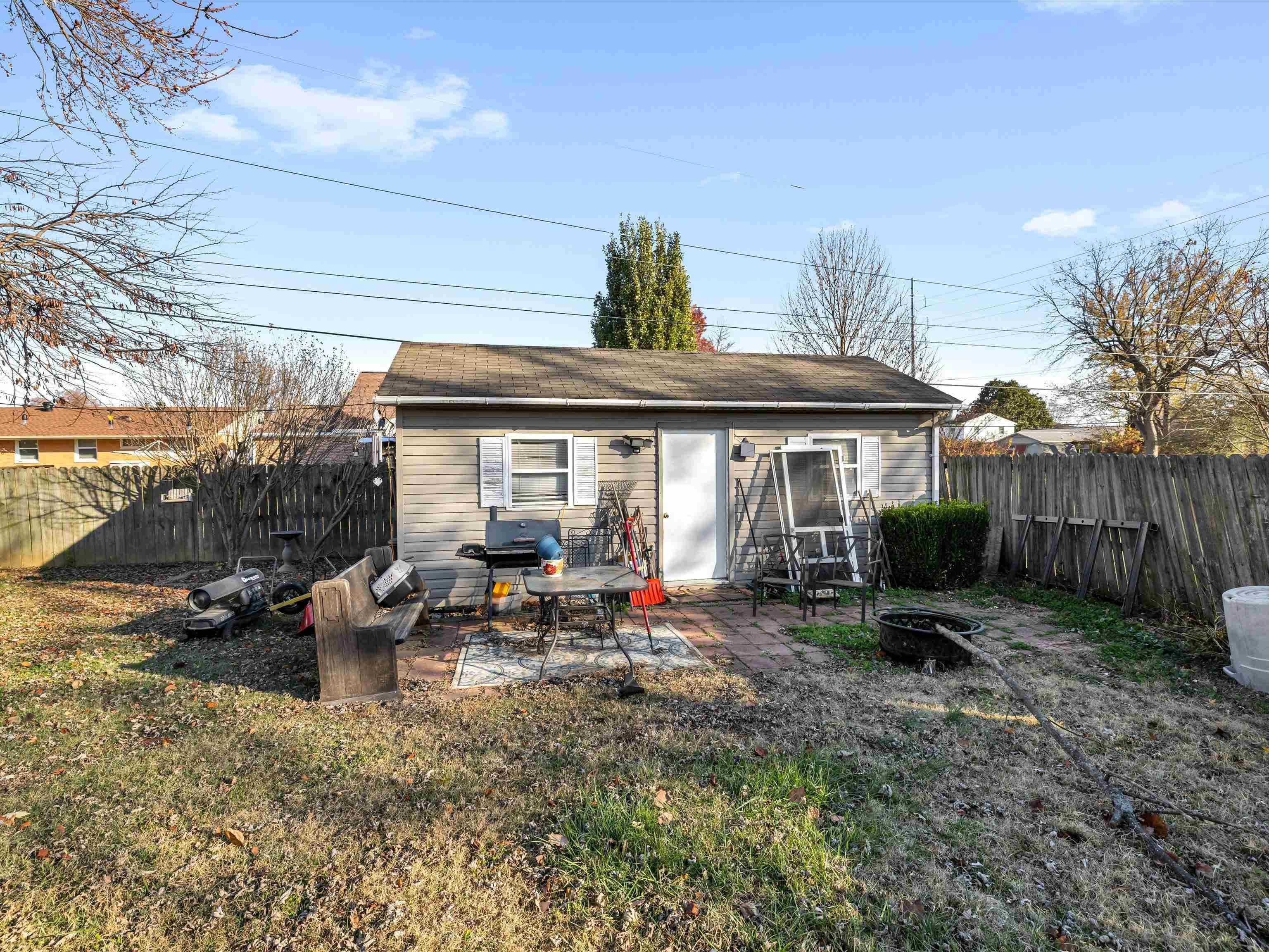 1919 Tomy Lee Ct, Owensboro, Kentucky 42301, 4 Bedrooms Bedrooms, ,2 BathroomsBathrooms,Single Family Residence,For Sale,Tomy Lee Ct,88533