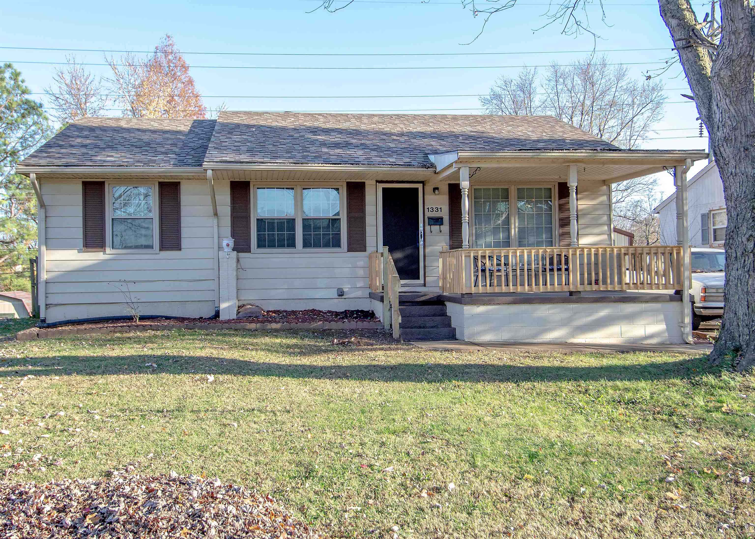 1331 Gilbert Ln, Owensboro, Kentucky 42303, 3 Bedrooms Bedrooms, ,2 BathroomsBathrooms,Single Family Residence,For Sale,Gilbert Ln,88534