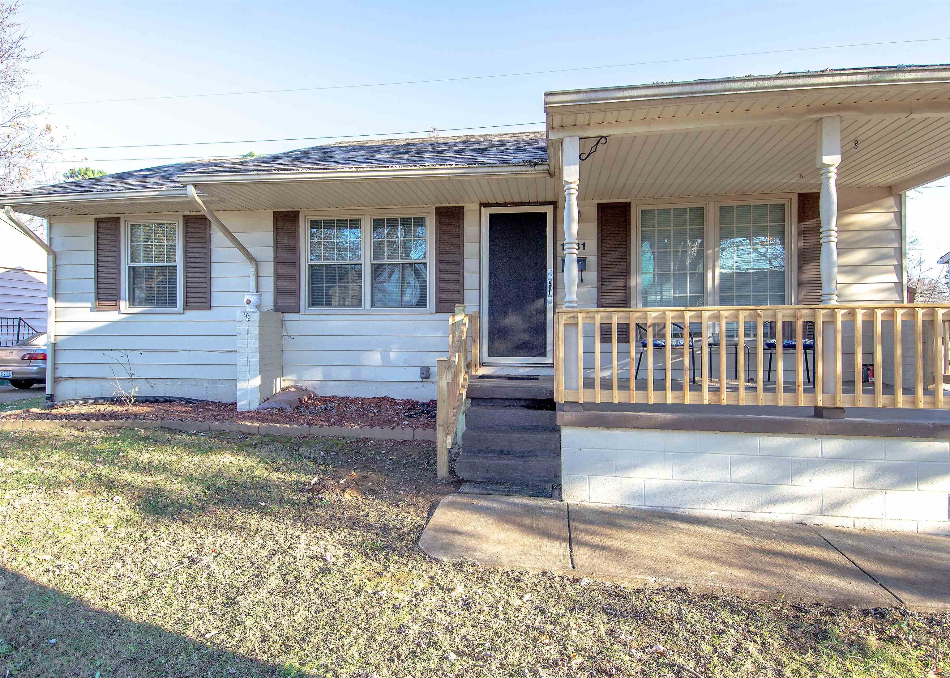 1331 Gilbert Ln, Owensboro, Kentucky 42303, 3 Bedrooms Bedrooms, ,2 BathroomsBathrooms,Single Family Residence,For Sale,Gilbert Ln,88534
