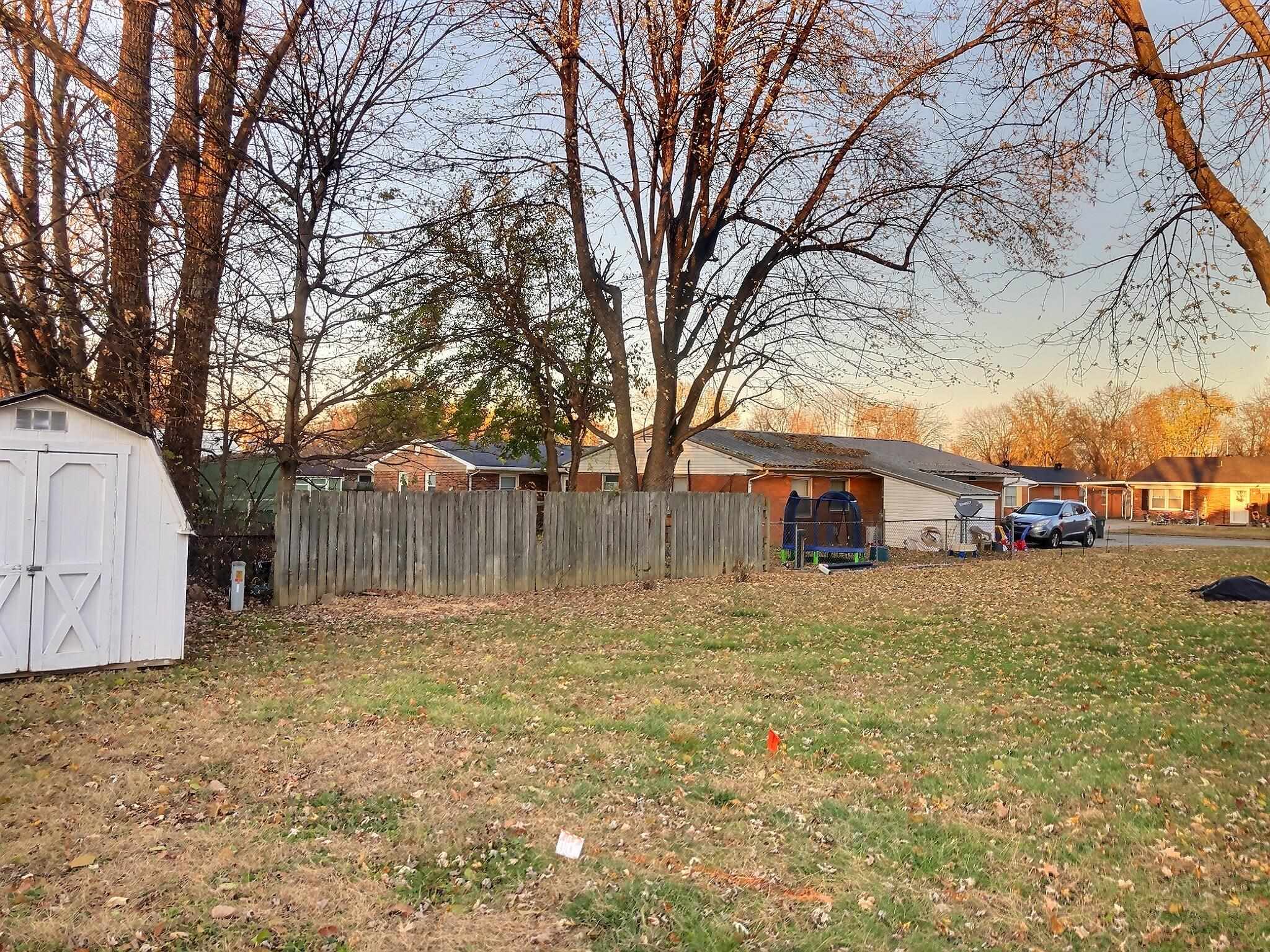 2813 E Yellowstone Dr., Owensboro, Kentucky 42301, 3 Bedrooms Bedrooms, ,1 BathroomBathrooms,Single Family Residence,For Sale,E Yellowstone Dr.,88542