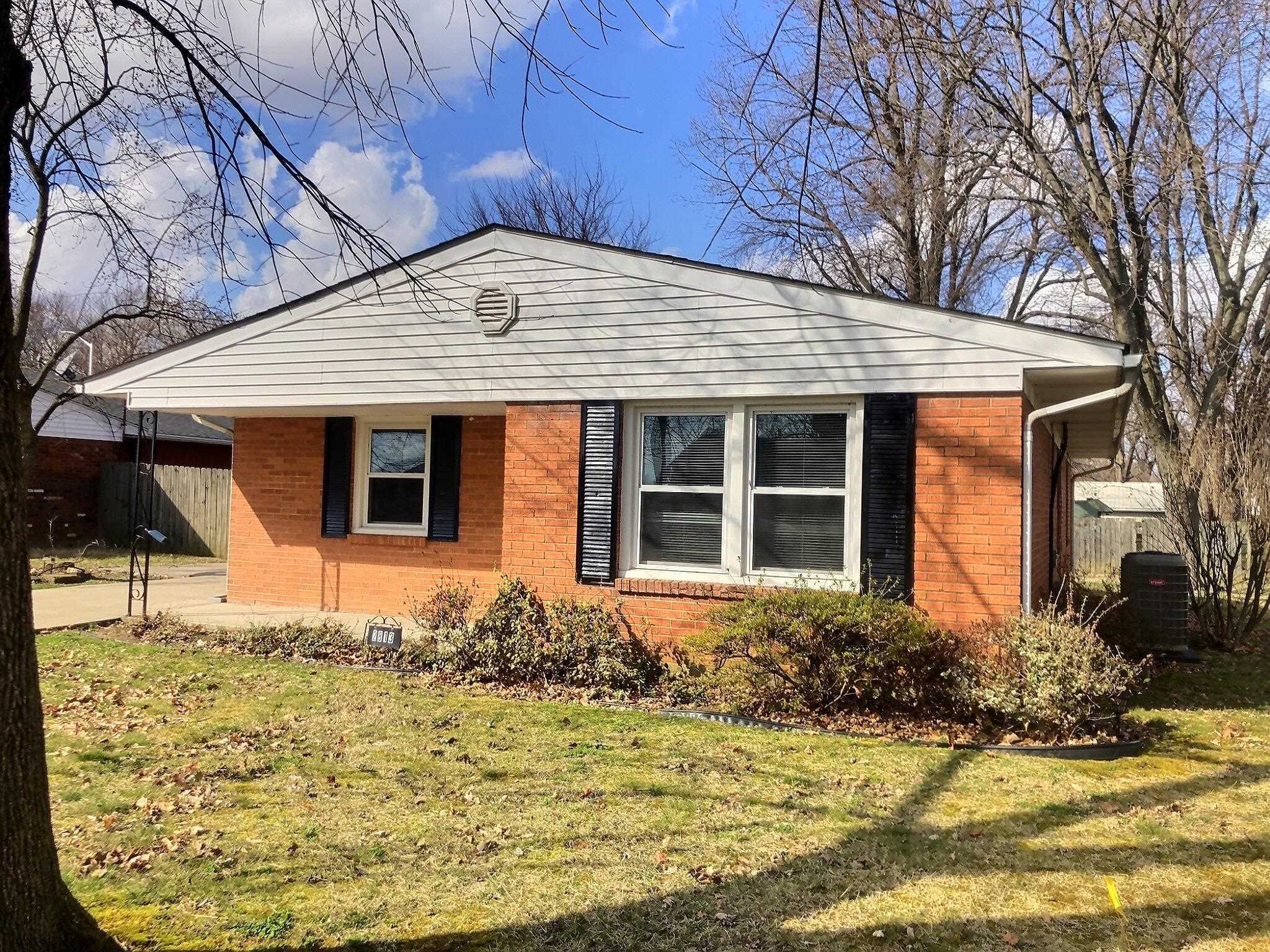 2813 E Yellowstone Dr., Owensboro, Kentucky 42301, 3 Bedrooms Bedrooms, ,1 BathroomBathrooms,Single Family Residence,For Sale,E Yellowstone Dr.,88542