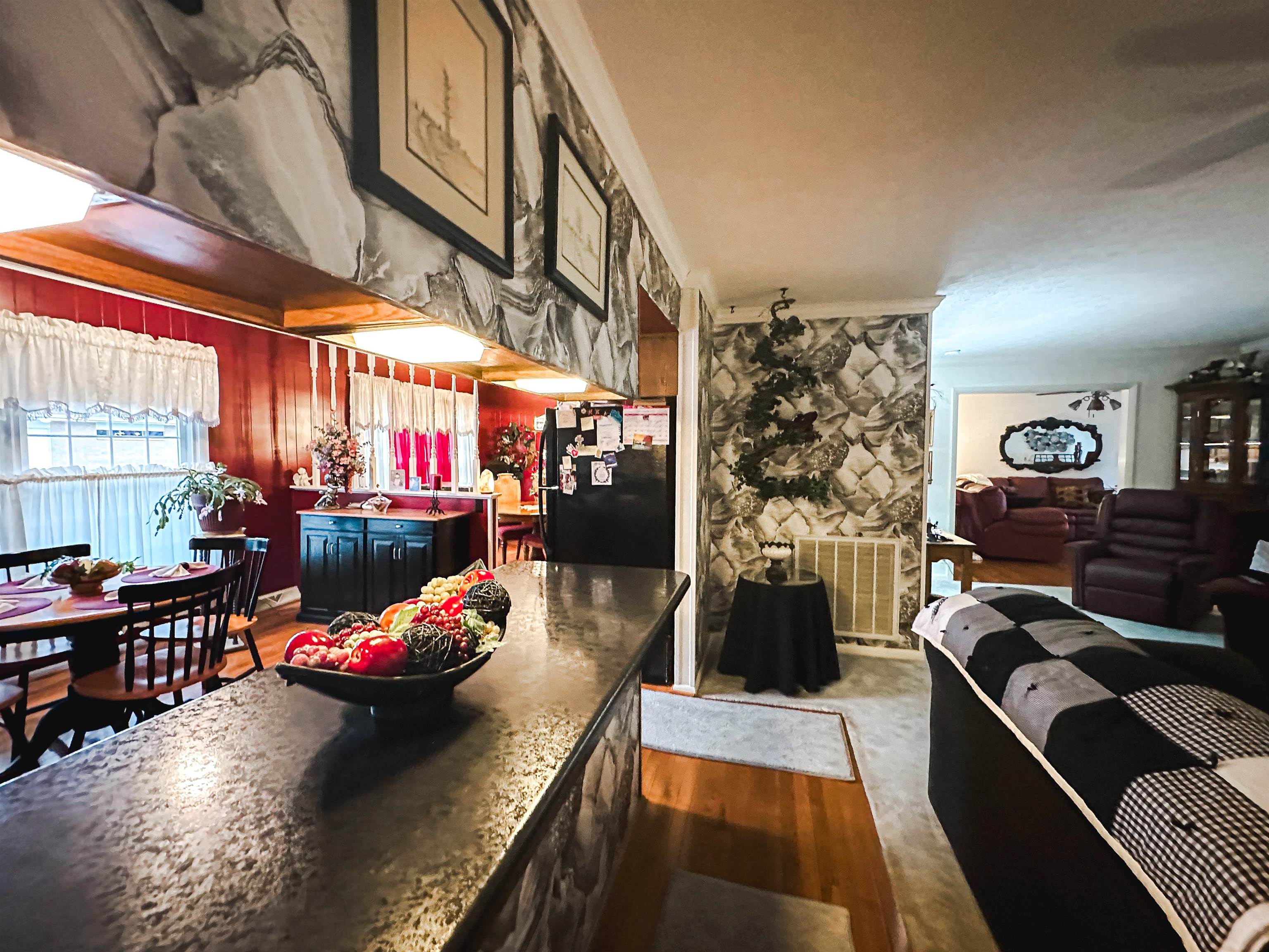 215 Meadowlawn dr, Beaver Dam, Kentucky 42320, 3 Bedrooms Bedrooms, ,1 BathroomBathrooms,Single Family Residence,For Sale,Meadowlawn dr,88547