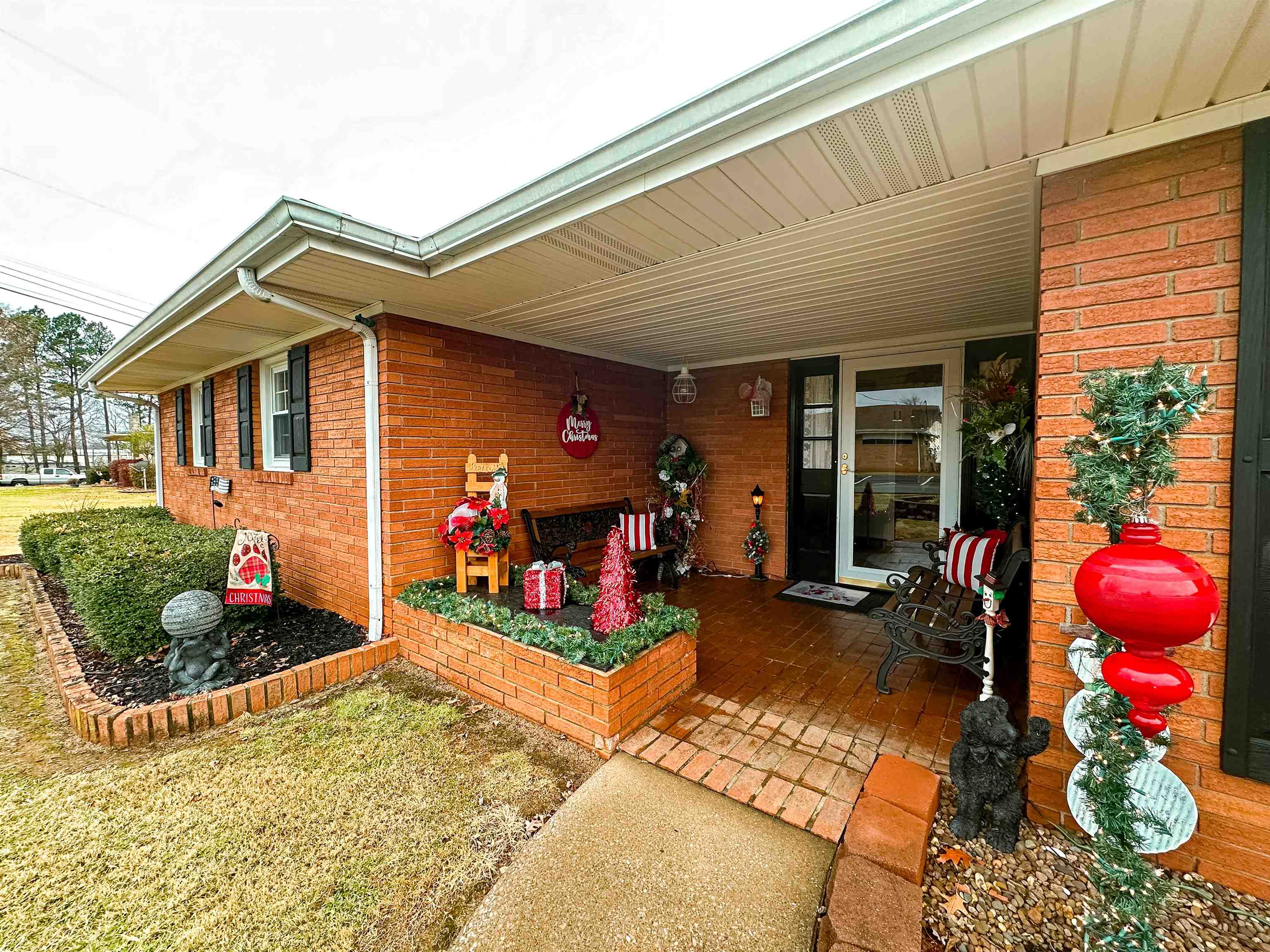 215 Meadowlawn dr, Beaver Dam, Kentucky 42320, 3 Bedrooms Bedrooms, ,1 BathroomBathrooms,Single Family Residence,For Sale,Meadowlawn dr,88547