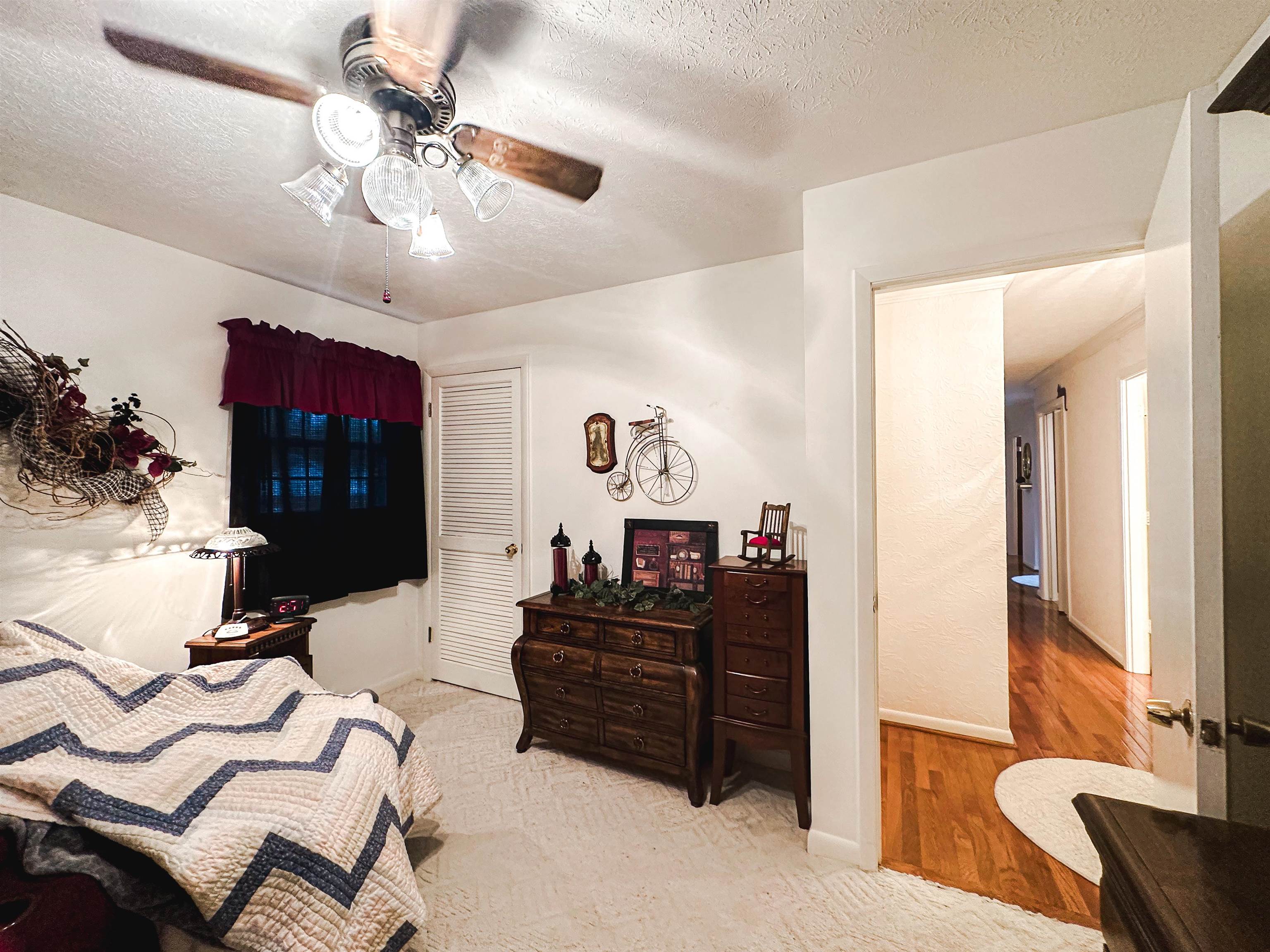 215 Meadowlawn dr, Beaver Dam, Kentucky 42320, 3 Bedrooms Bedrooms, ,1 BathroomBathrooms,Single Family Residence,For Sale,Meadowlawn dr,88547