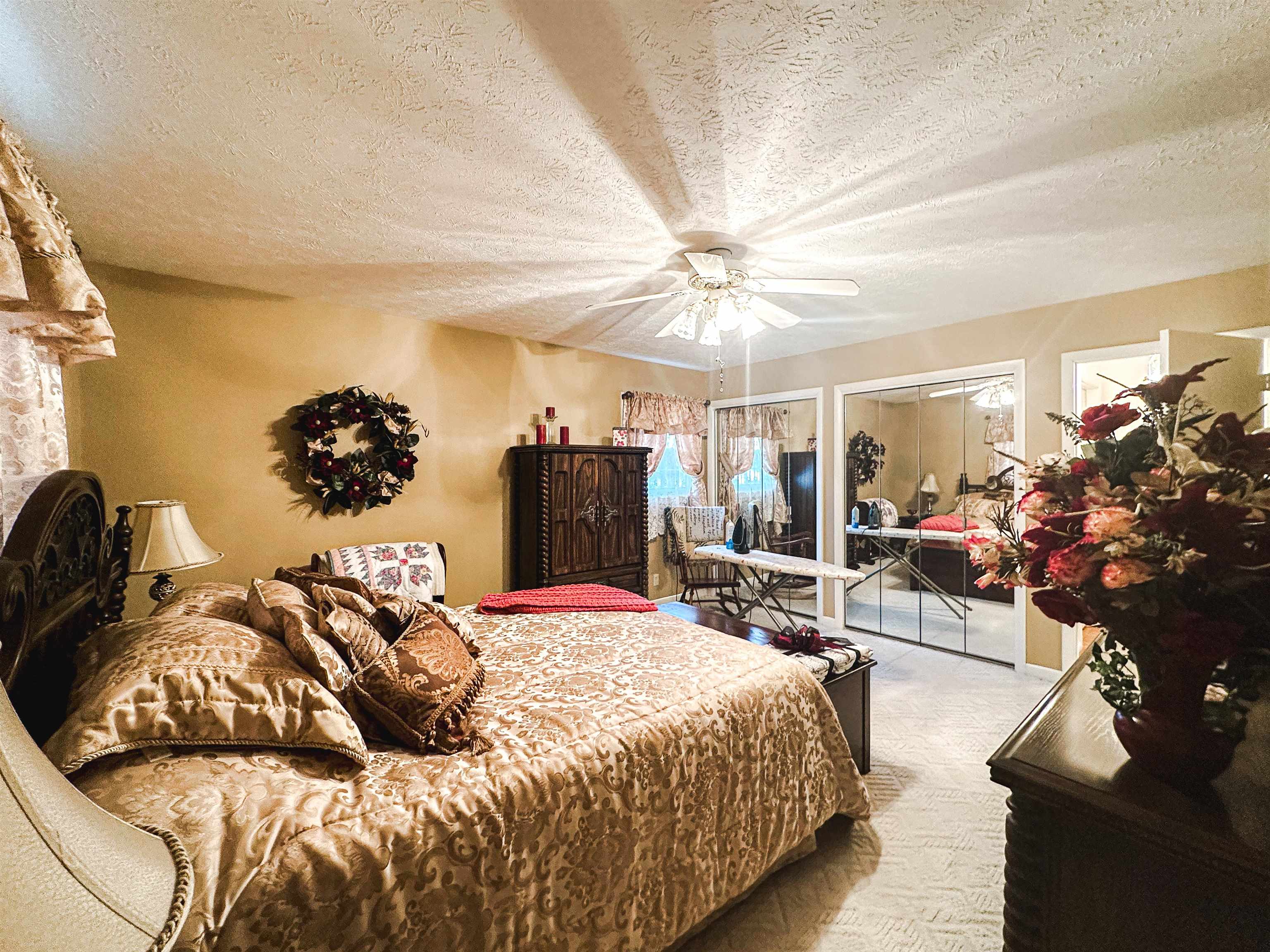 215 Meadowlawn dr, Beaver Dam, Kentucky 42320, 3 Bedrooms Bedrooms, ,1 BathroomBathrooms,Single Family Residence,For Sale,Meadowlawn dr,88547