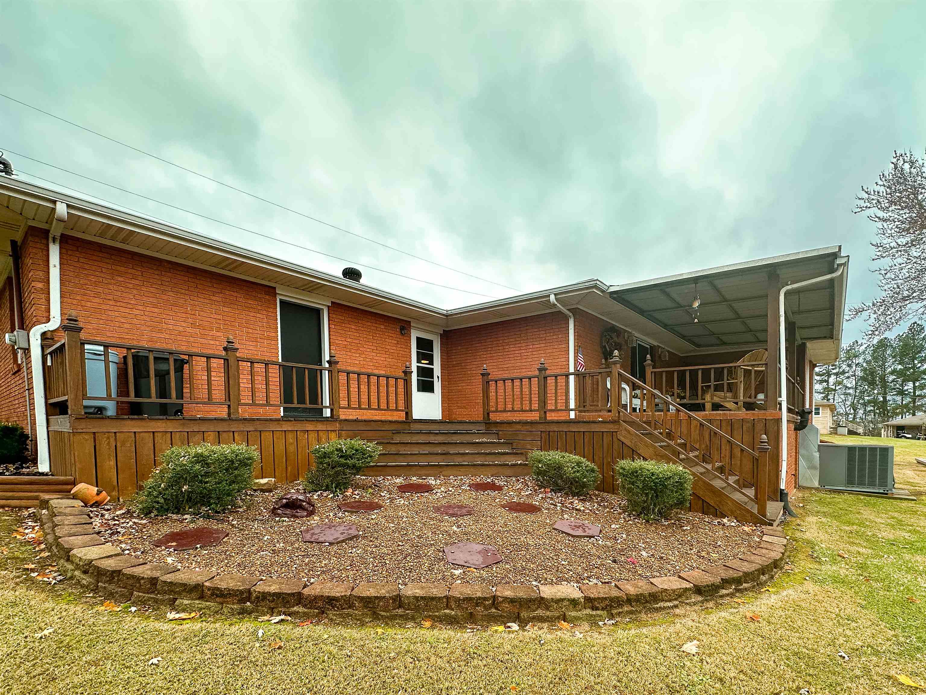 215 Meadowlawn dr, Beaver Dam, Kentucky 42320, 3 Bedrooms Bedrooms, ,1 BathroomBathrooms,Single Family Residence,For Sale,Meadowlawn dr,88547