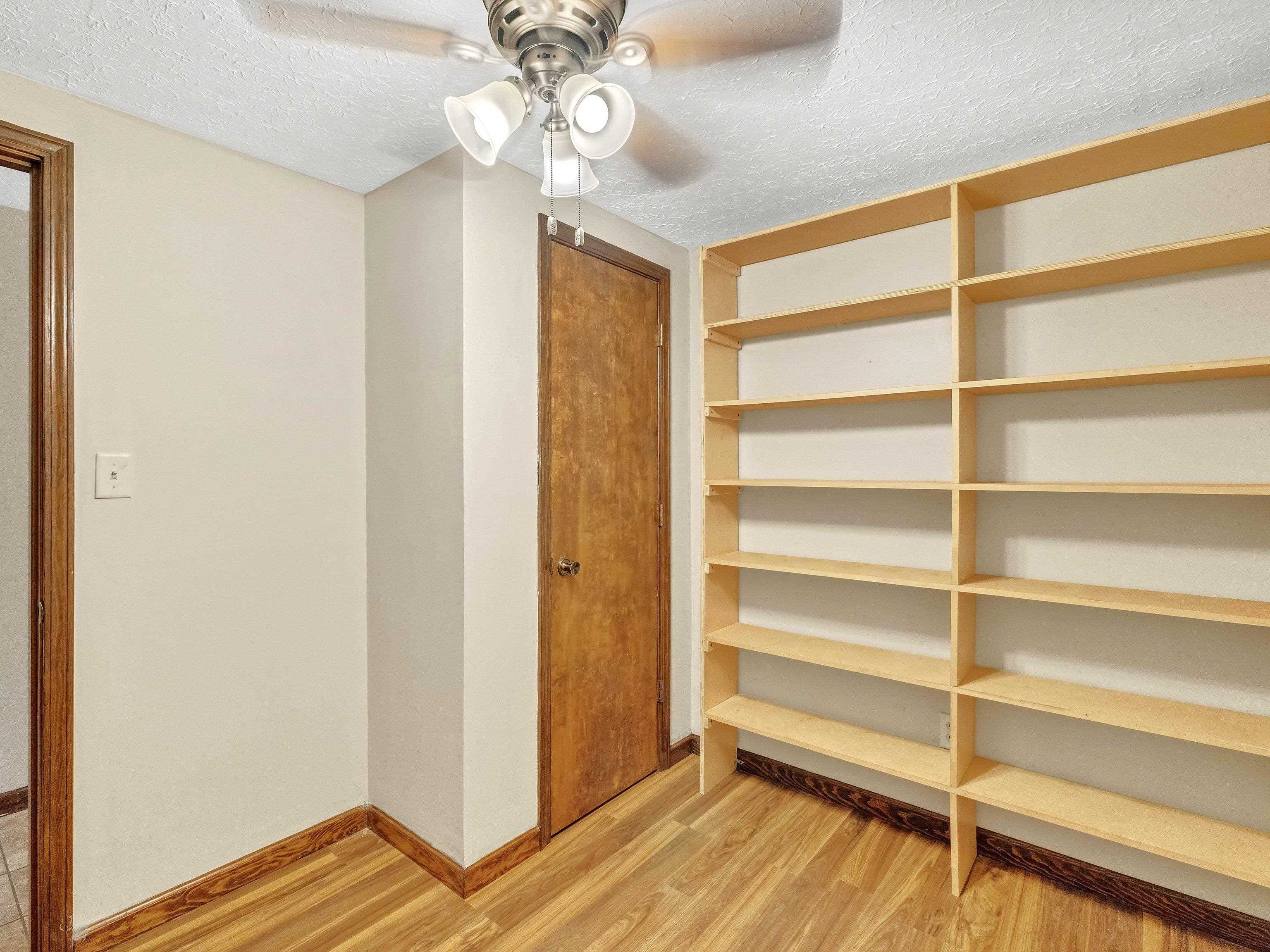 193 Shrader Lane, Fordsville, Kentucky 42343, 2 Bedrooms Bedrooms, ,1 BathroomBathrooms,Single Family Residence,For Sale,Shrader Lane,88548