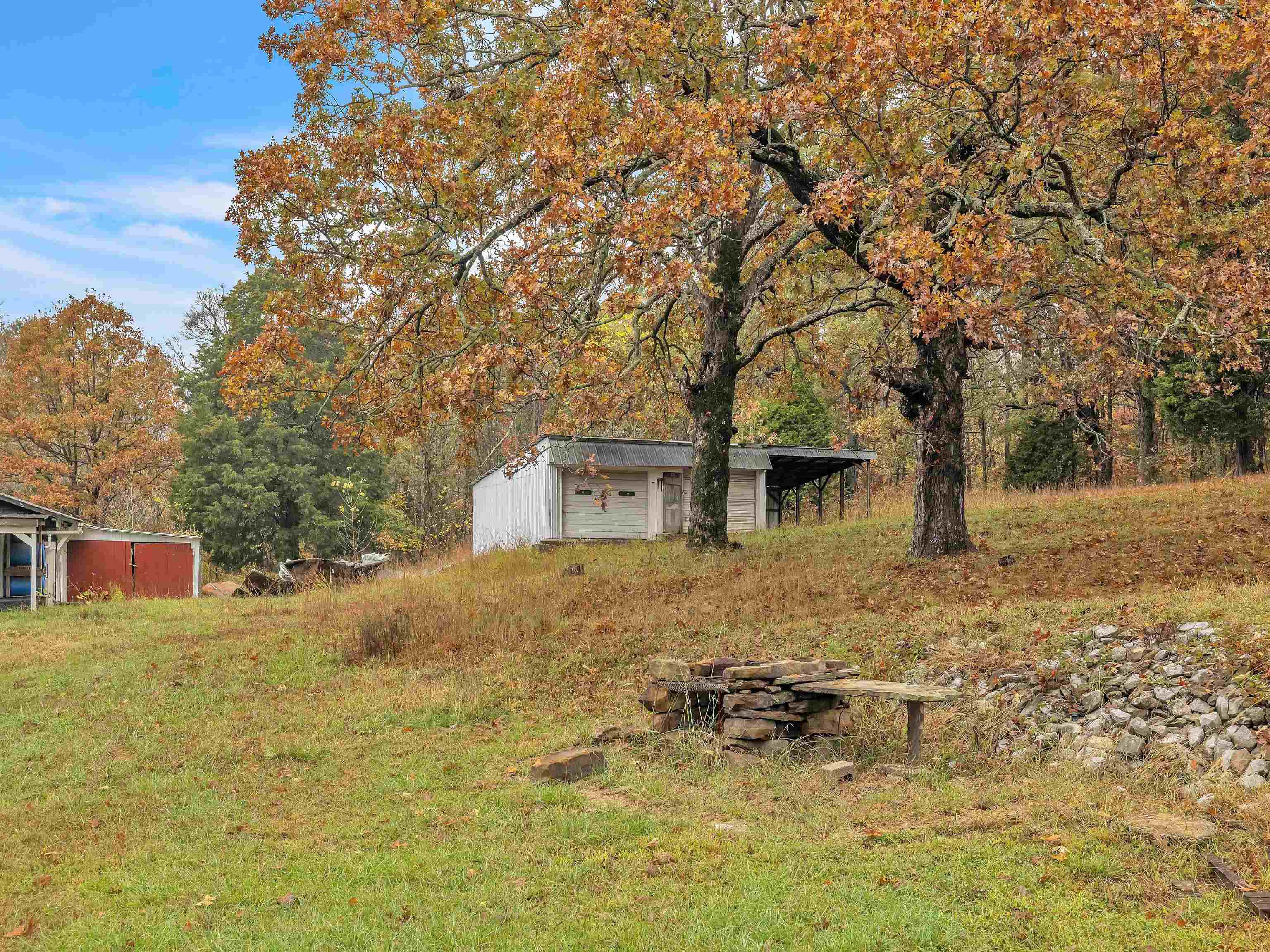193 Shrader Lane, Fordsville, Kentucky 42343, 2 Bedrooms Bedrooms, ,1 BathroomBathrooms,Single Family Residence,For Sale,Shrader Lane,88548