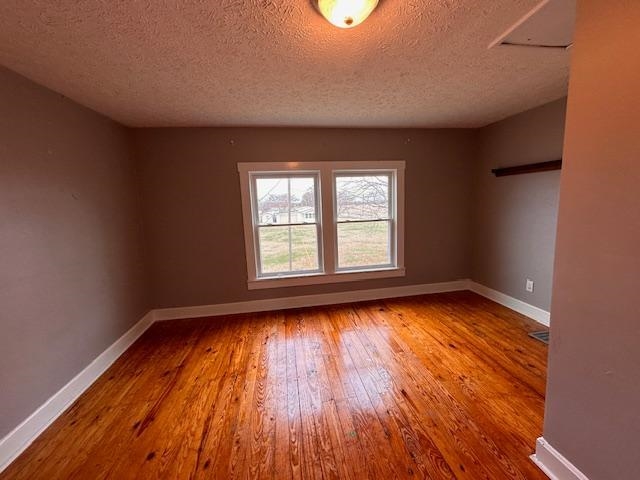 400 St Rt 279, Owensboro, Kentucky 42301, 4 Bedrooms Bedrooms, ,2 BathroomsBathrooms,Single Family Residence,For Sale,St Rt 279,88562