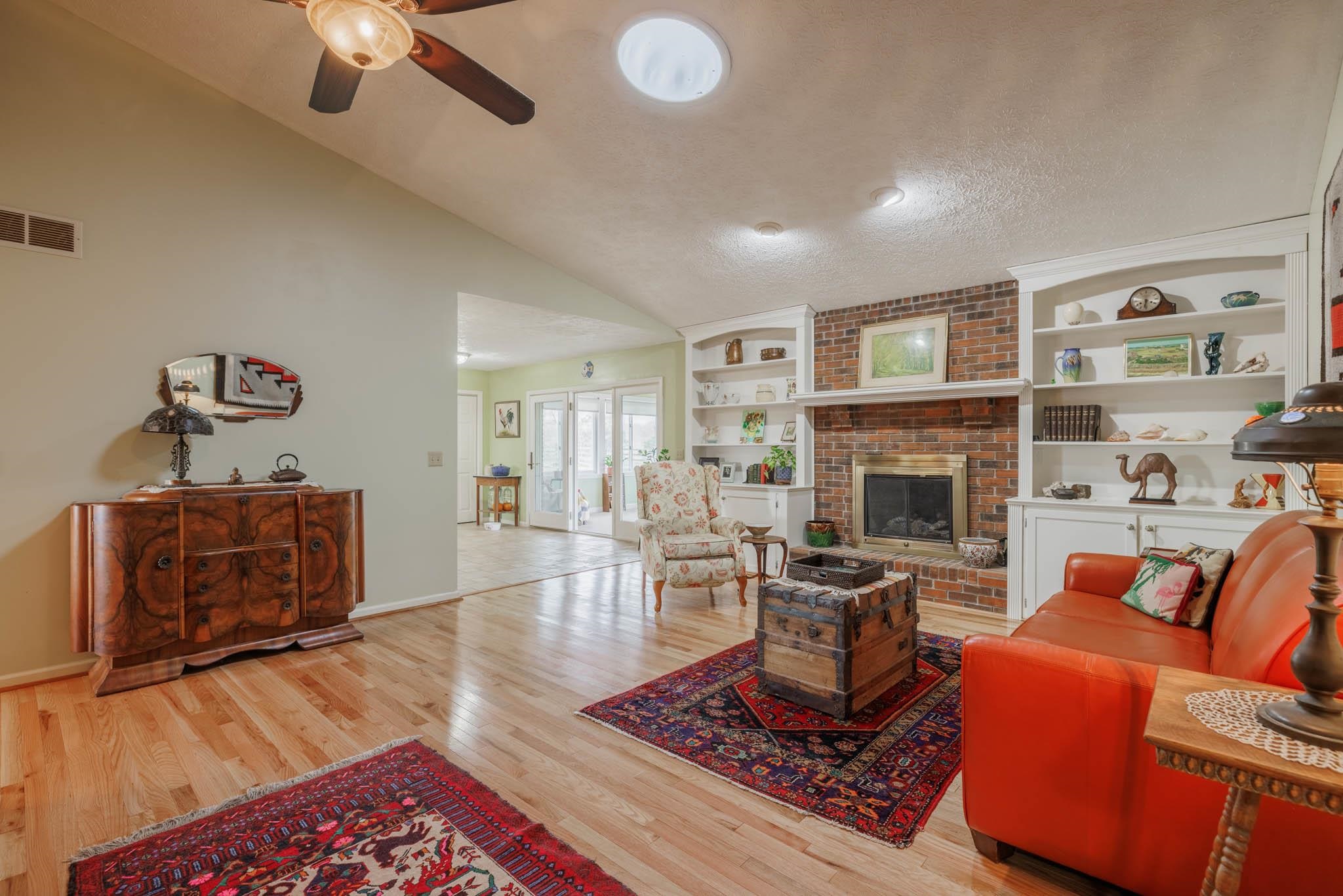 4176 Happy Hollow Road, Hawesville, Kentucky 42348, 3 Bedrooms Bedrooms, ,3 BathroomsBathrooms,Single Family Residence,For Sale,Happy Hollow Road,88563