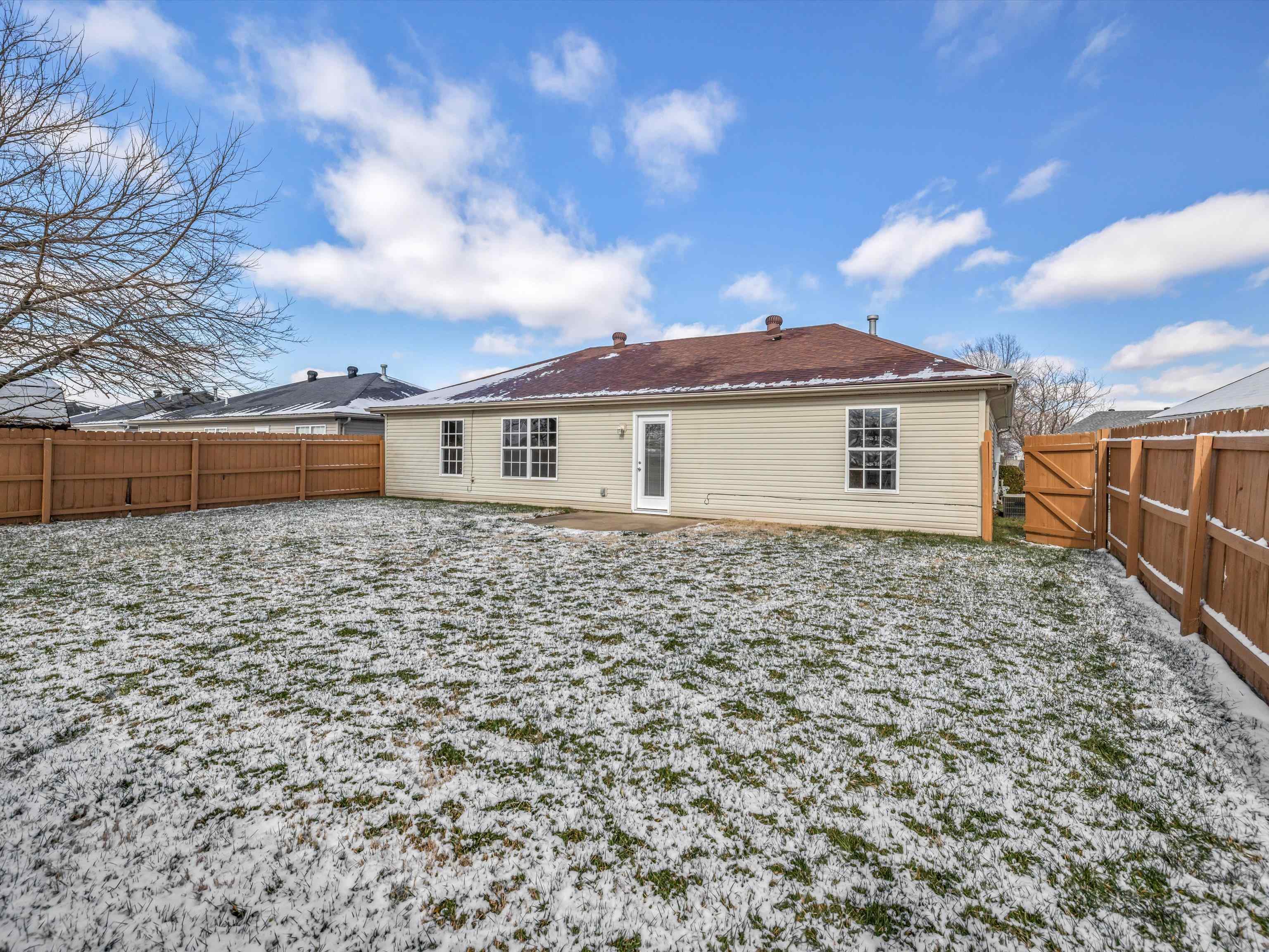 3709 Legacy Run, Owensboro, Kentucky 42303, 3 Bedrooms Bedrooms, ,2 BathroomsBathrooms,Single Family Residence,For Sale,Legacy Run,88564