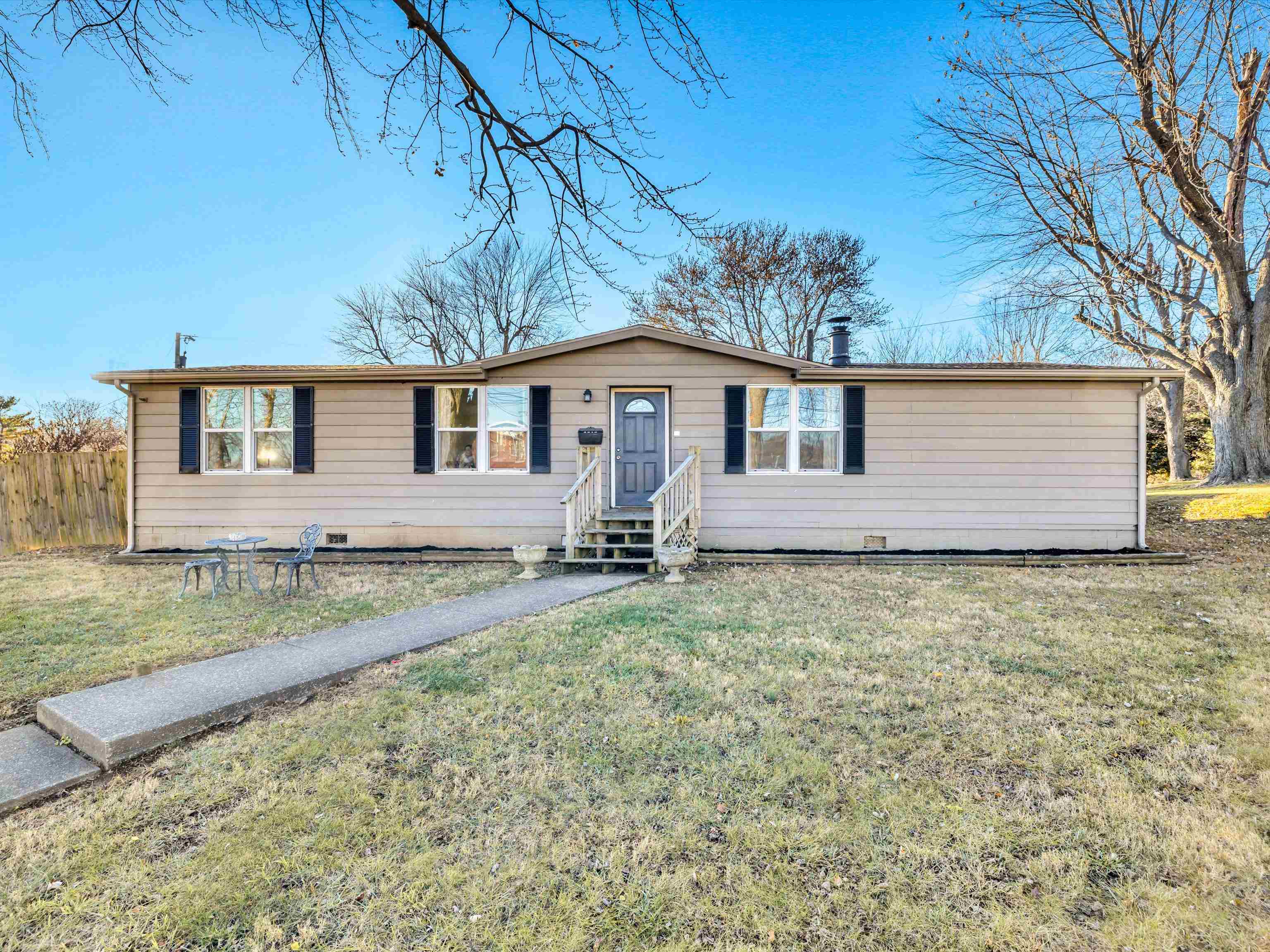 3218 Old Hartford Rd, Owensboro, Kentucky 42303, 3 Bedrooms Bedrooms, ,2 BathroomsBathrooms,Manufactured On Land,For Sale,Old Hartford Rd,88582