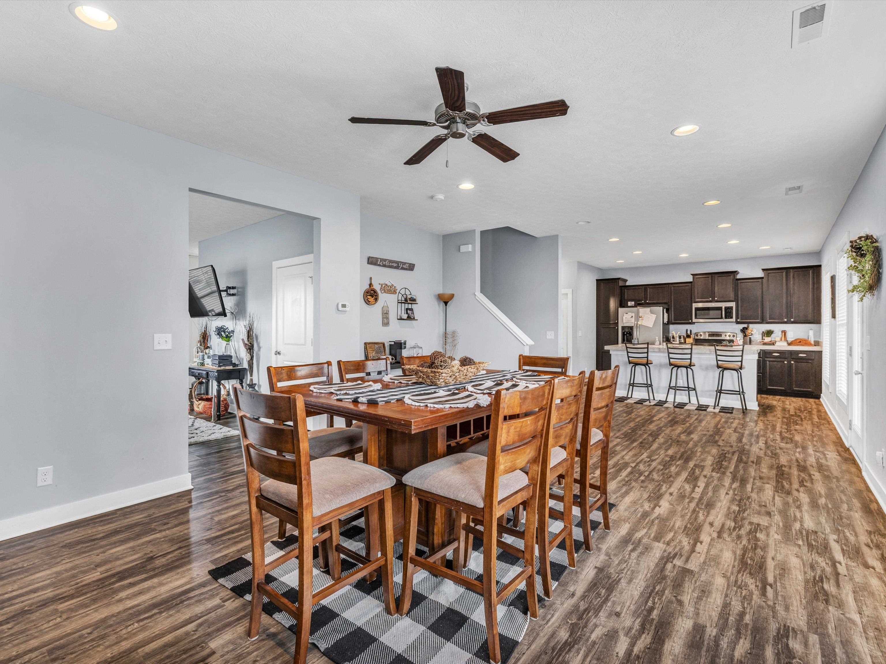 2324 Meadowhill Lane, Utica, Kentucky 42376, 4 Bedrooms Bedrooms, ,2 BathroomsBathrooms,Single Family Residence,For Sale,Meadowhill Lane,88586