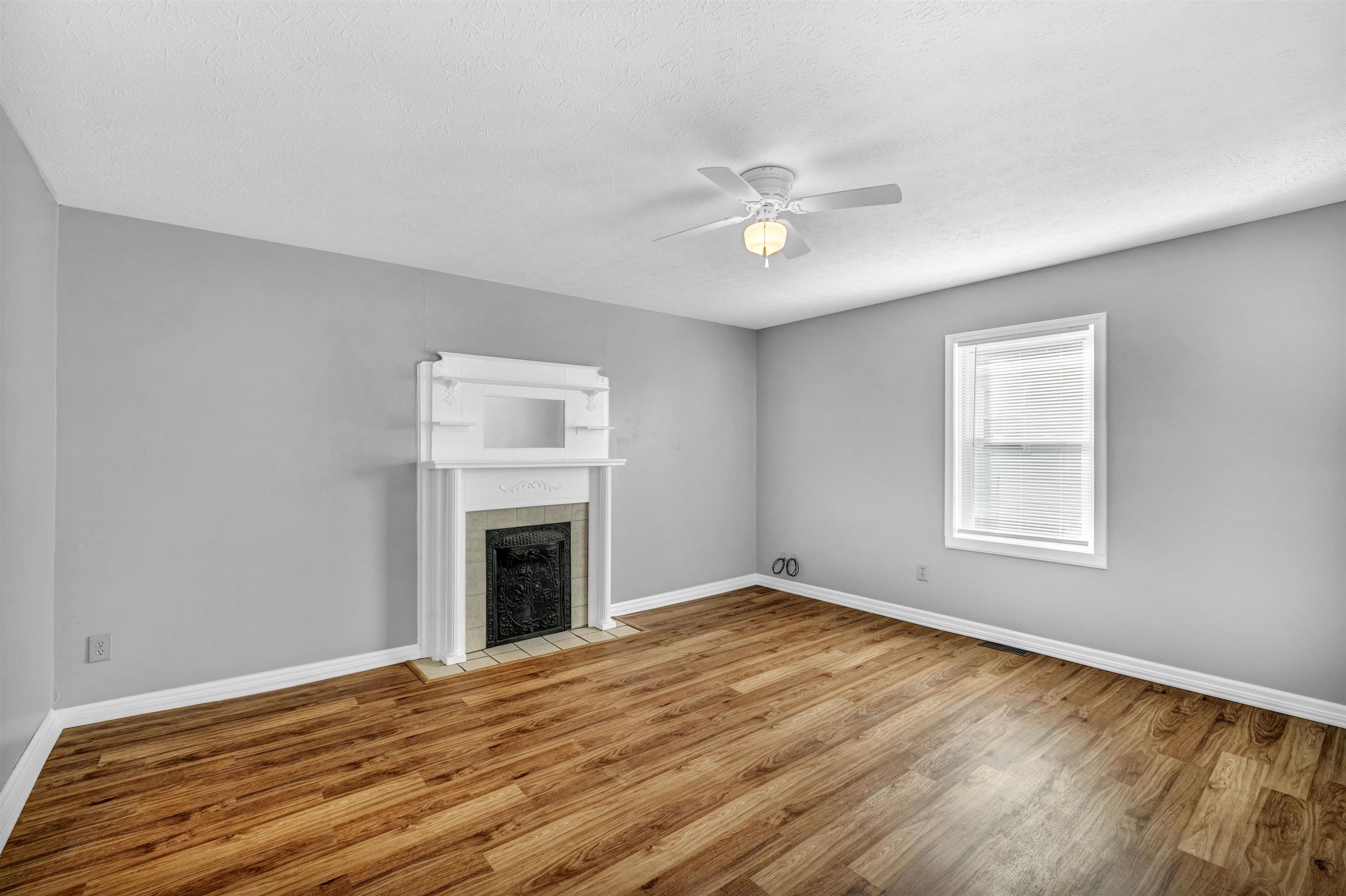 416 20th, Owensboro, Kentucky 42303, 4 Bedrooms Bedrooms, ,2 BathroomsBathrooms,Single Family Residence,For Sale,20th,88588