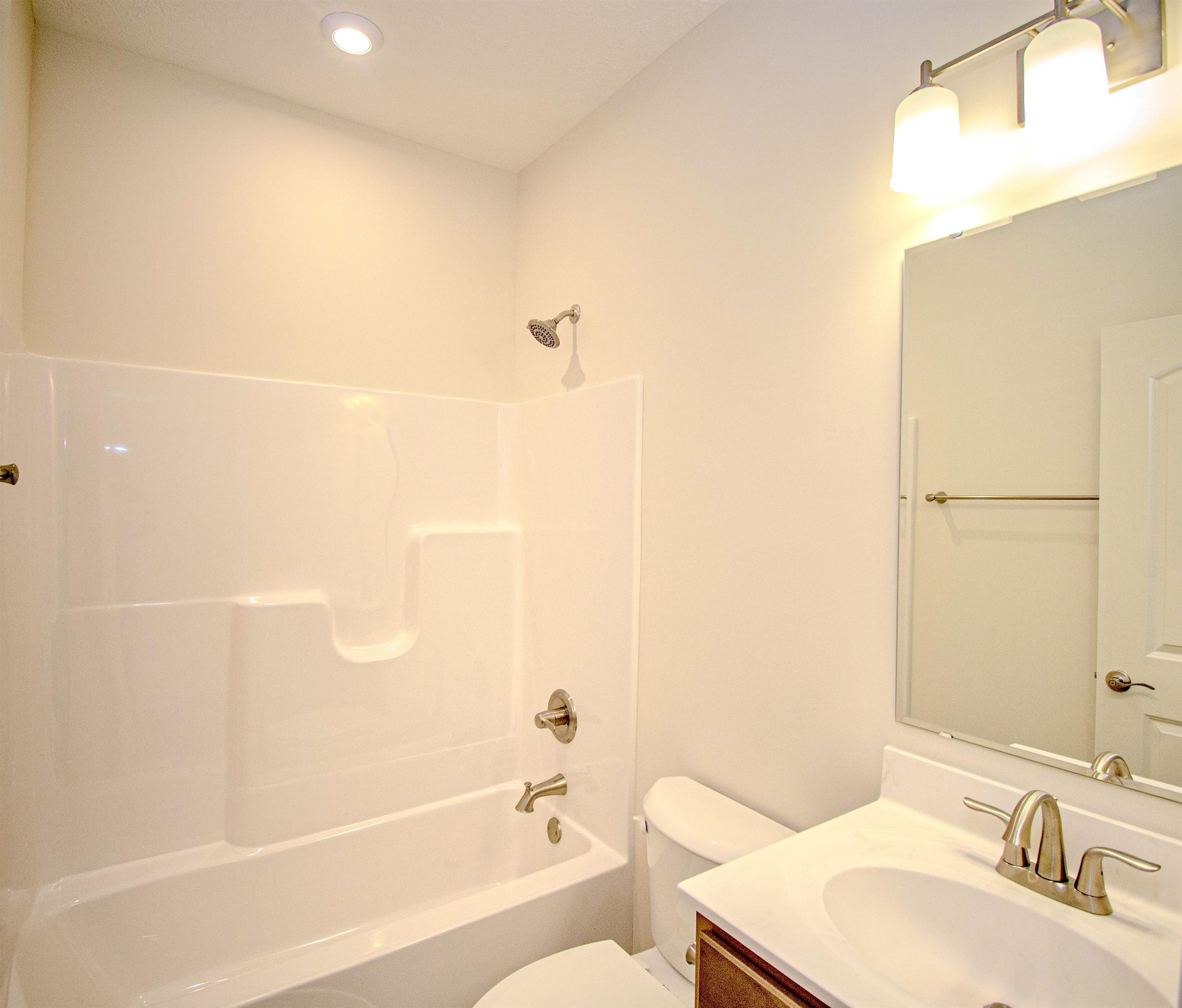 6572 Valley Brook Trace, Utica, Kentucky 42376, 3 Bedrooms Bedrooms, ,2 BathroomsBathrooms,Single Family Residence,For Sale,Valley Brook Trace,88592