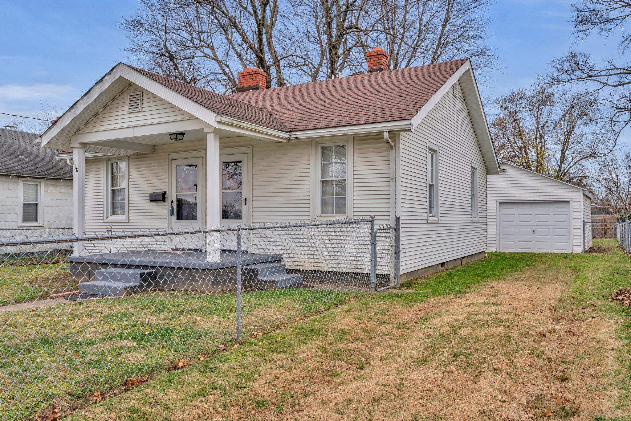 116 Dublin Lane, Owensboro, Kentucky 42301, 2 Bedrooms Bedrooms, ,1 BathroomBathrooms,Single Family Residence,For Sale,Dublin Lane,88594