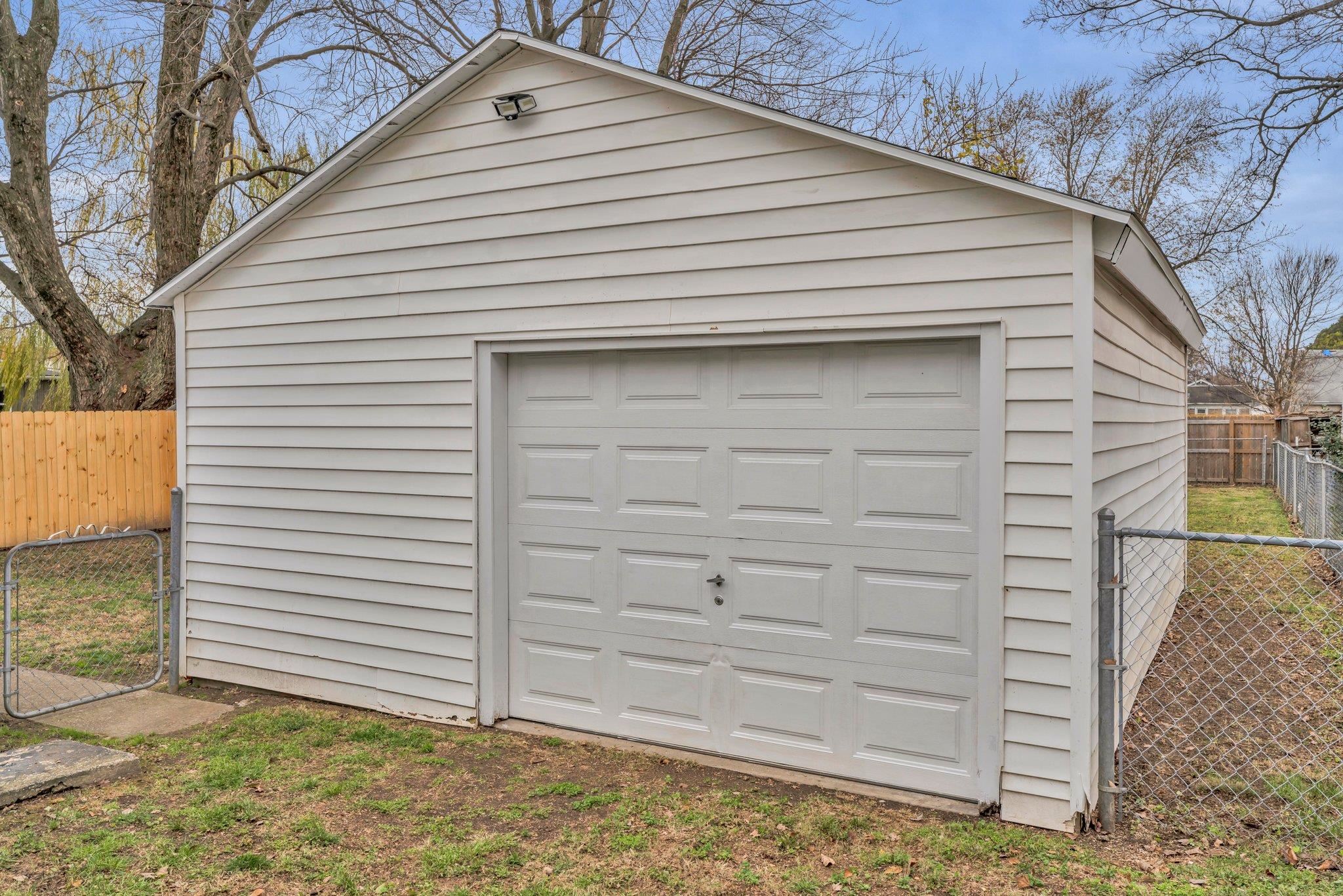 116 Dublin Lane, Owensboro, Kentucky 42301, 2 Bedrooms Bedrooms, ,1 BathroomBathrooms,Single Family Residence,For Sale,Dublin Lane,88594
