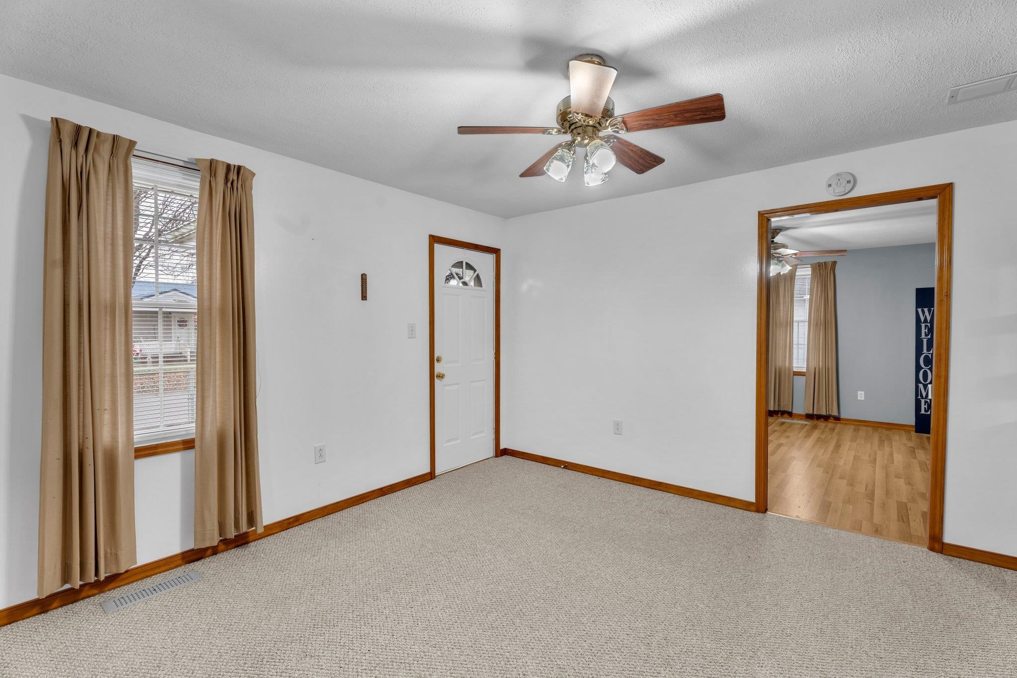 116 Dublin Lane, Owensboro, Kentucky 42301, 2 Bedrooms Bedrooms, ,1 BathroomBathrooms,Single Family Residence,For Sale,Dublin Lane,88594