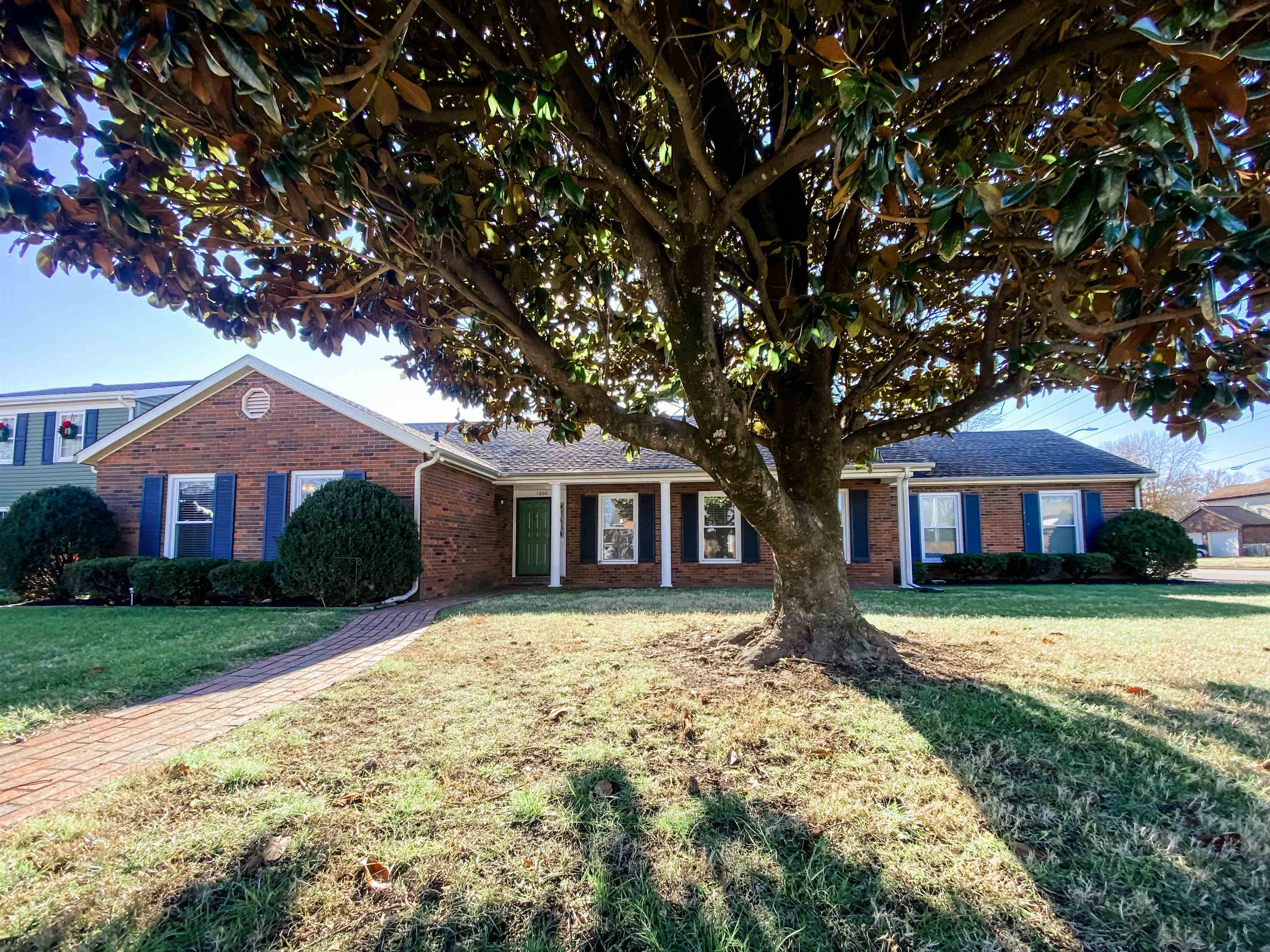 1000 Rogers Ct, Owensboro, Kentucky 42303, 3 Bedrooms Bedrooms, ,2 BathroomsBathrooms,Single Family Residence,For Sale,Rogers Ct,88608
