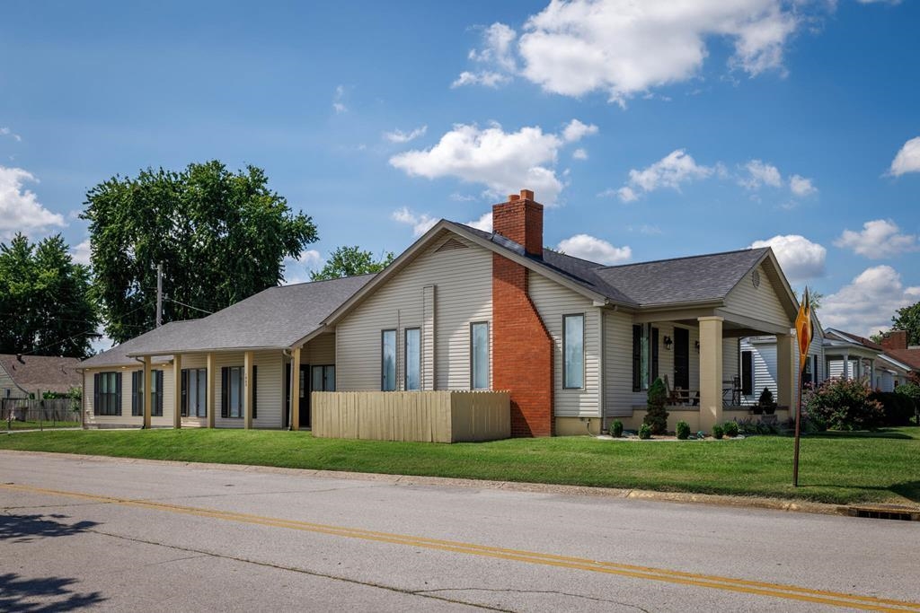 1902 Daviess Street, Owensboro, Kentucky 42303, ,Business,For Sale,Daviess Street,88611