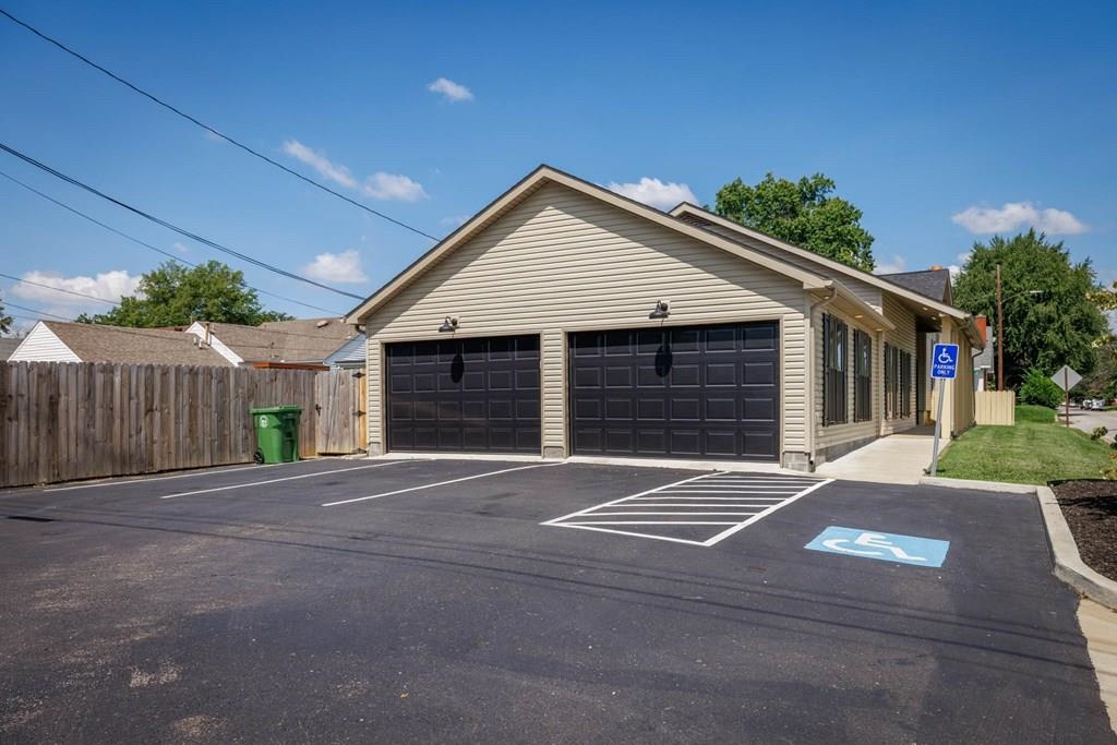 1902 Daviess Street, Owensboro, Kentucky 42303, ,Business,For Sale,Daviess Street,88611