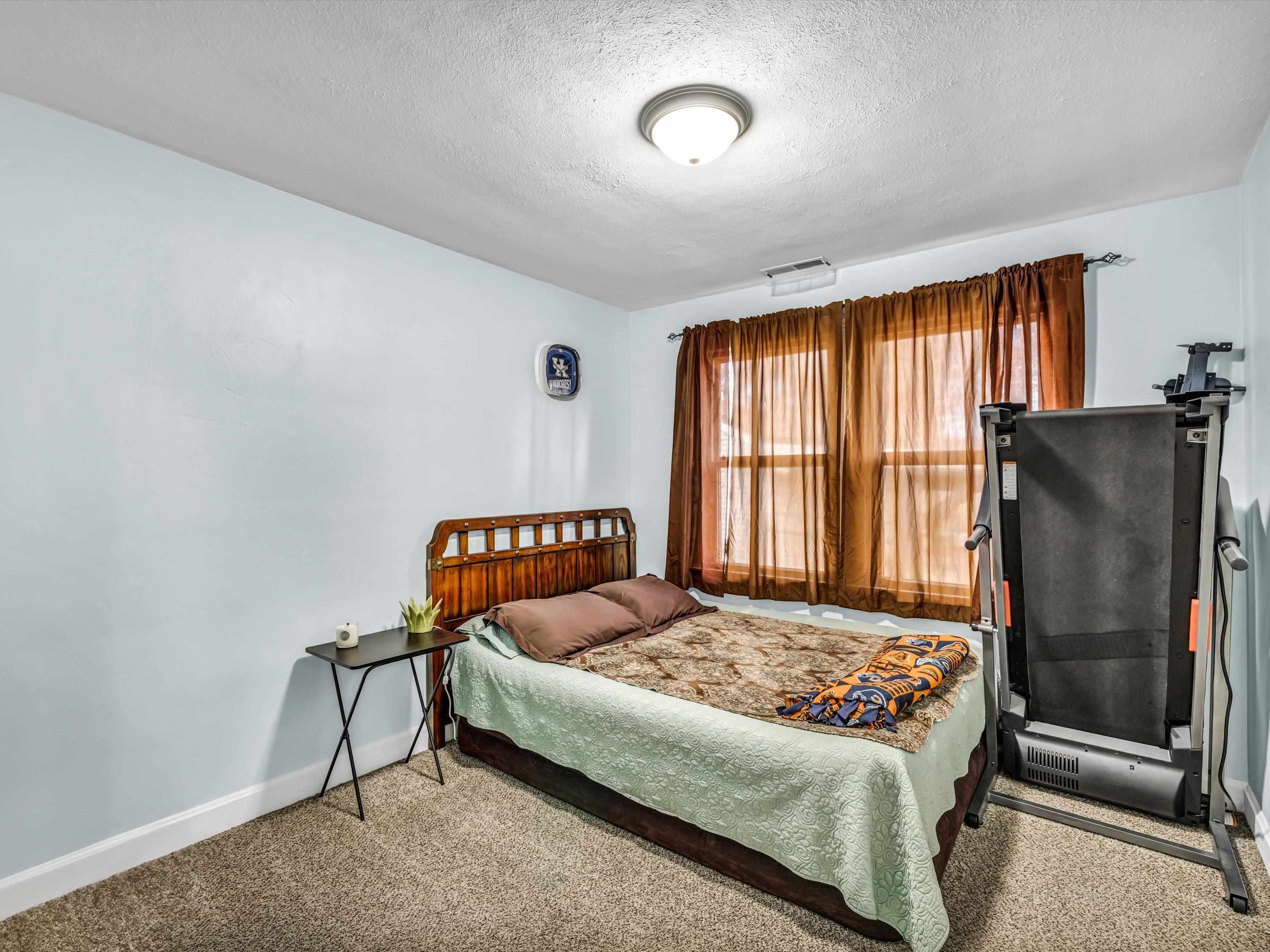 621 Glenn Court, Owensboro, Kentucky 42303, 3 Bedrooms Bedrooms, ,1 BathroomBathrooms,Single Family Residence,For Sale,Glenn Court,88613
