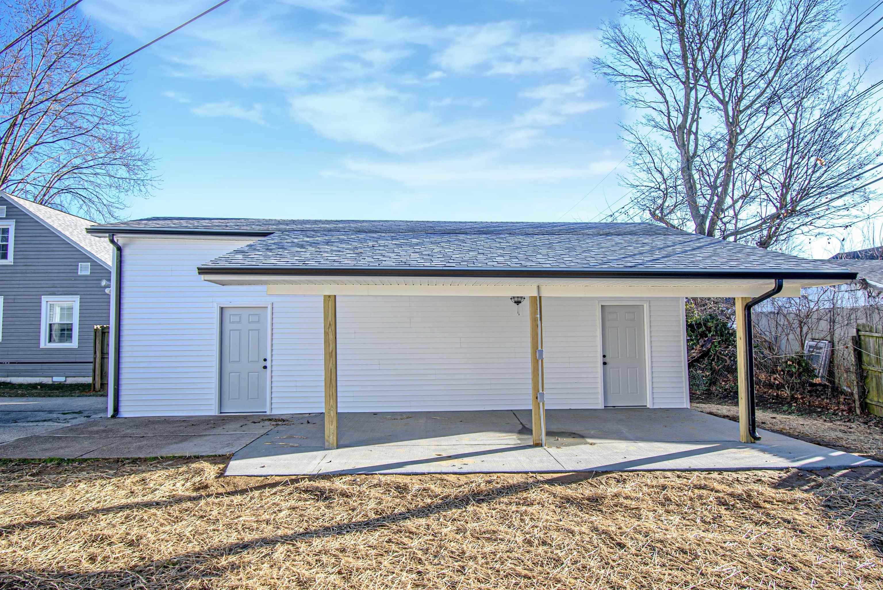 1918 Cherokee Drive, Owensboro, Kentucky 42301, 3 Bedrooms Bedrooms, ,1 BathroomBathrooms,Single Family Residence,For Sale,Cherokee Drive,88646