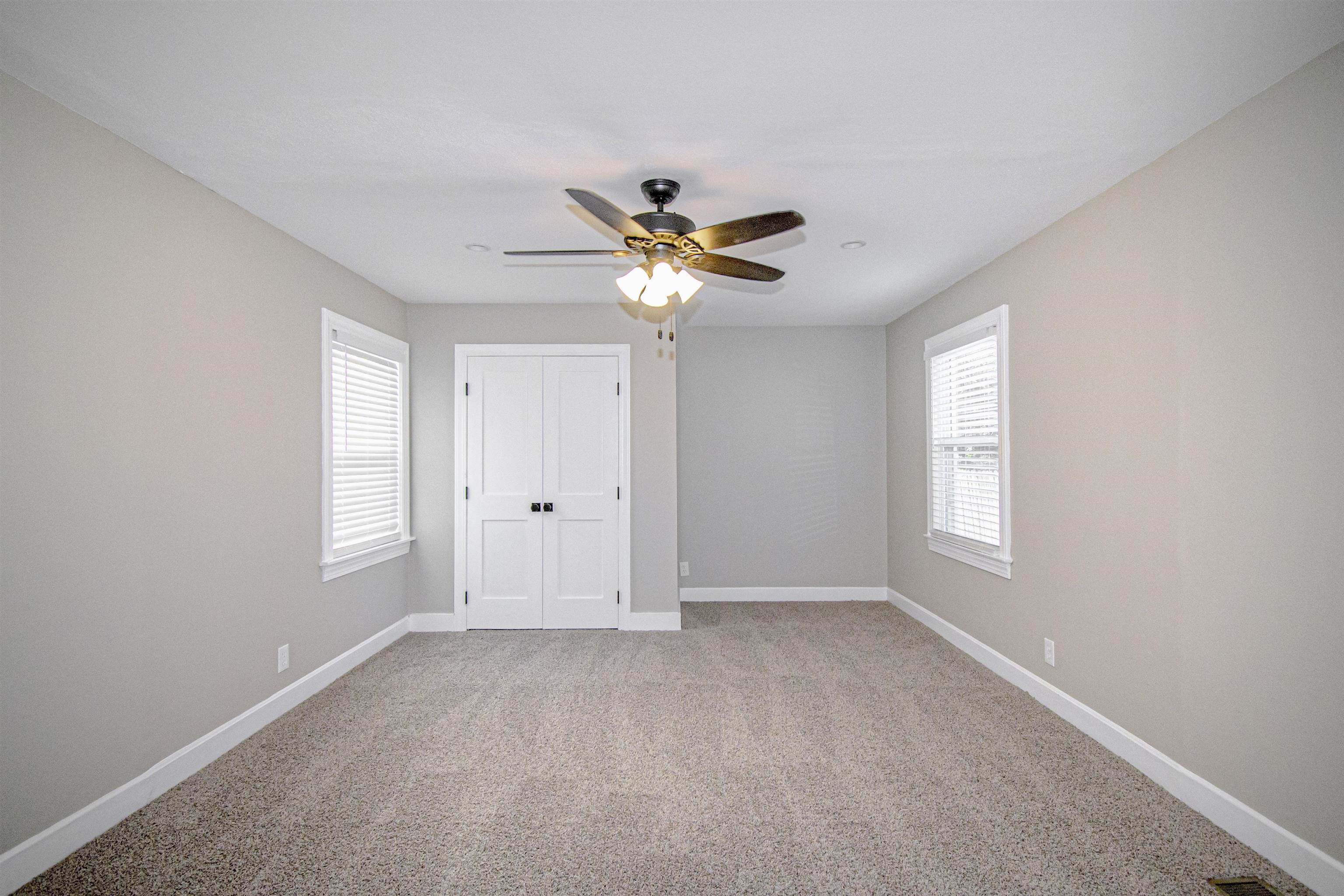 1918 Cherokee Drive, Owensboro, Kentucky 42301, 3 Bedrooms Bedrooms, ,1 BathroomBathrooms,Single Family Residence,For Sale,Cherokee Drive,88646