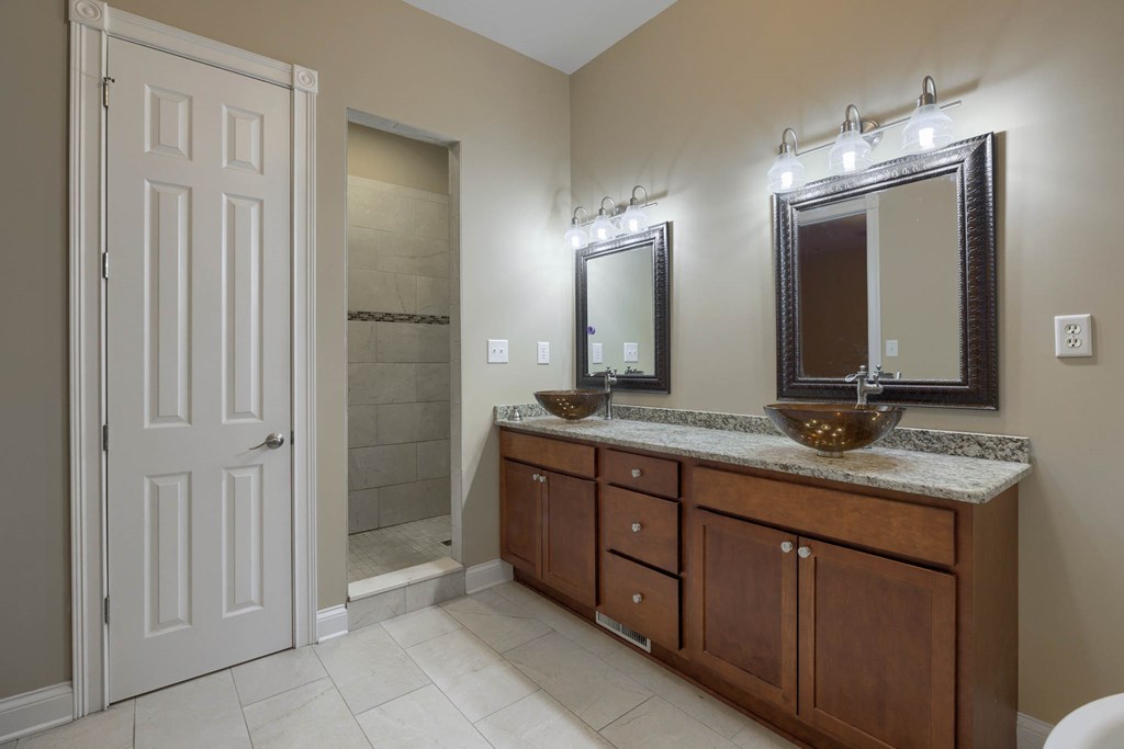 1567 Zion Church Road, Reynolds Station, Kentucky 42368, 5 Bedrooms Bedrooms, ,4 BathroomsBathrooms,Single Family Residence,For Sale,Zion Church Road,88651