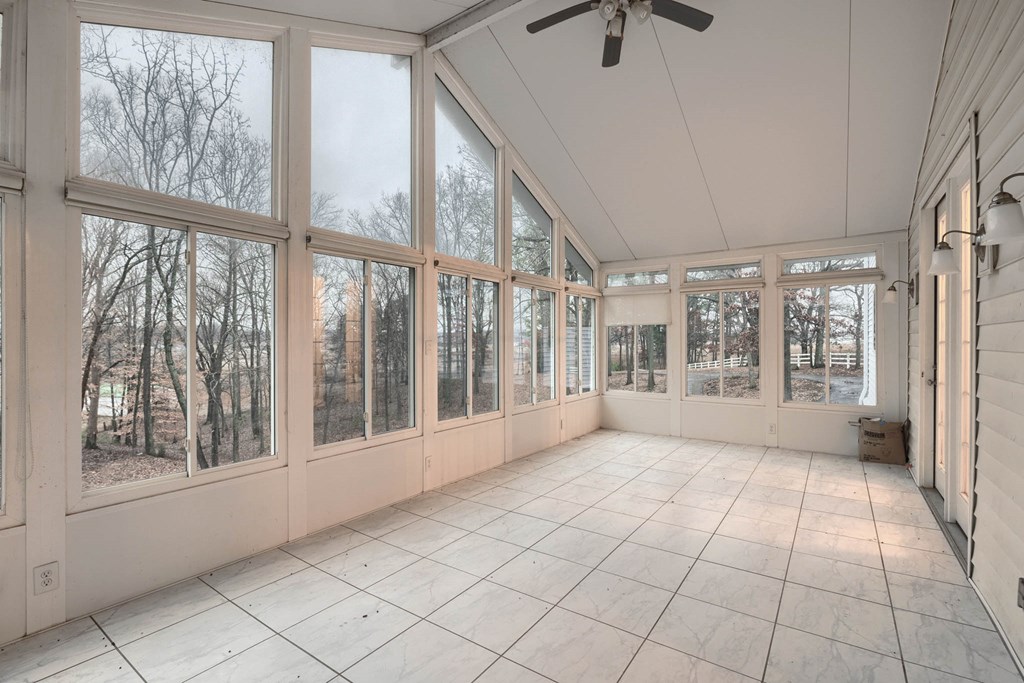 1567 Zion Church Road, Reynolds Station, Kentucky 42368, 5 Bedrooms Bedrooms, ,4 BathroomsBathrooms,Single Family Residence,For Sale,Zion Church Road,88651